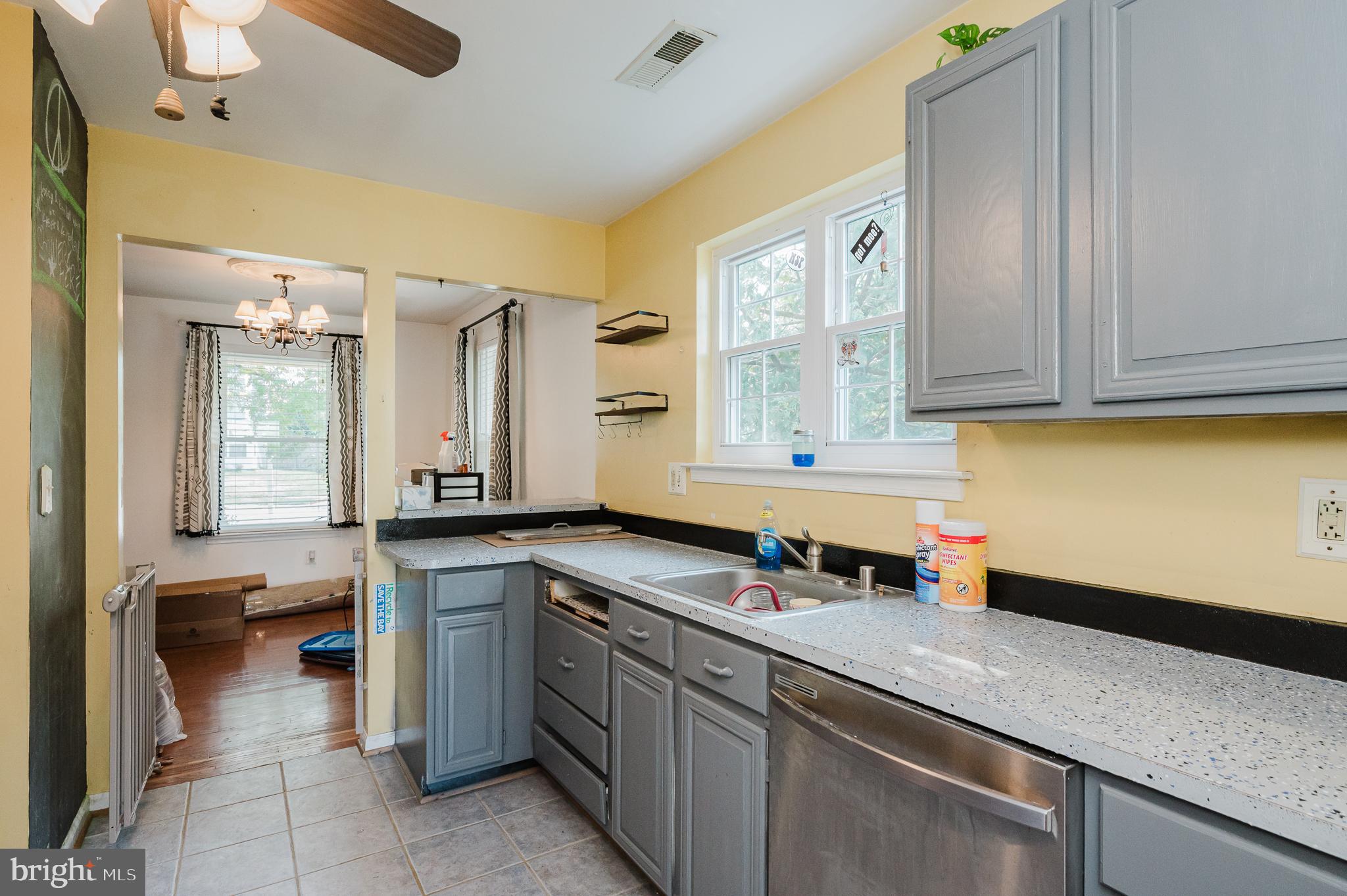 RIVERSIDE - Residential