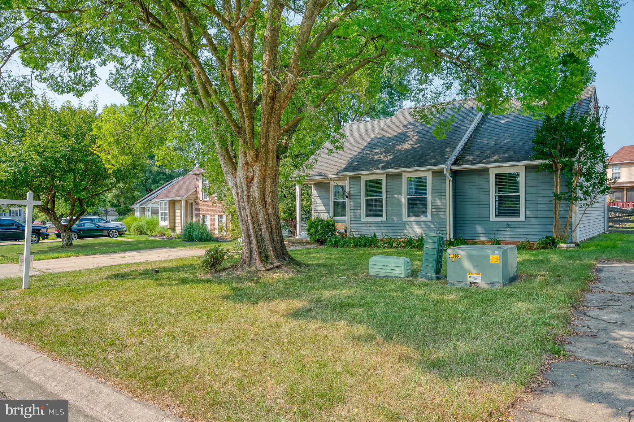 RIVERSIDE - Residential