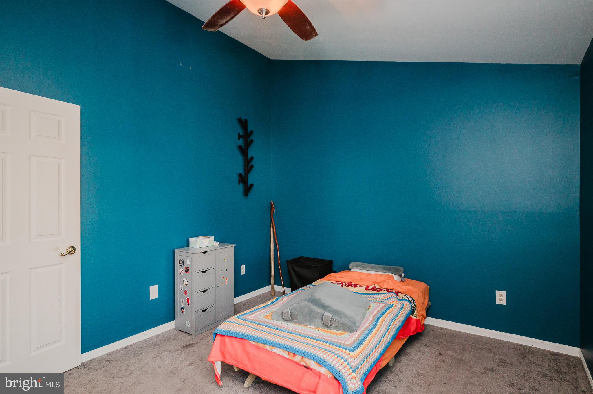 RIVERSIDE - Residential