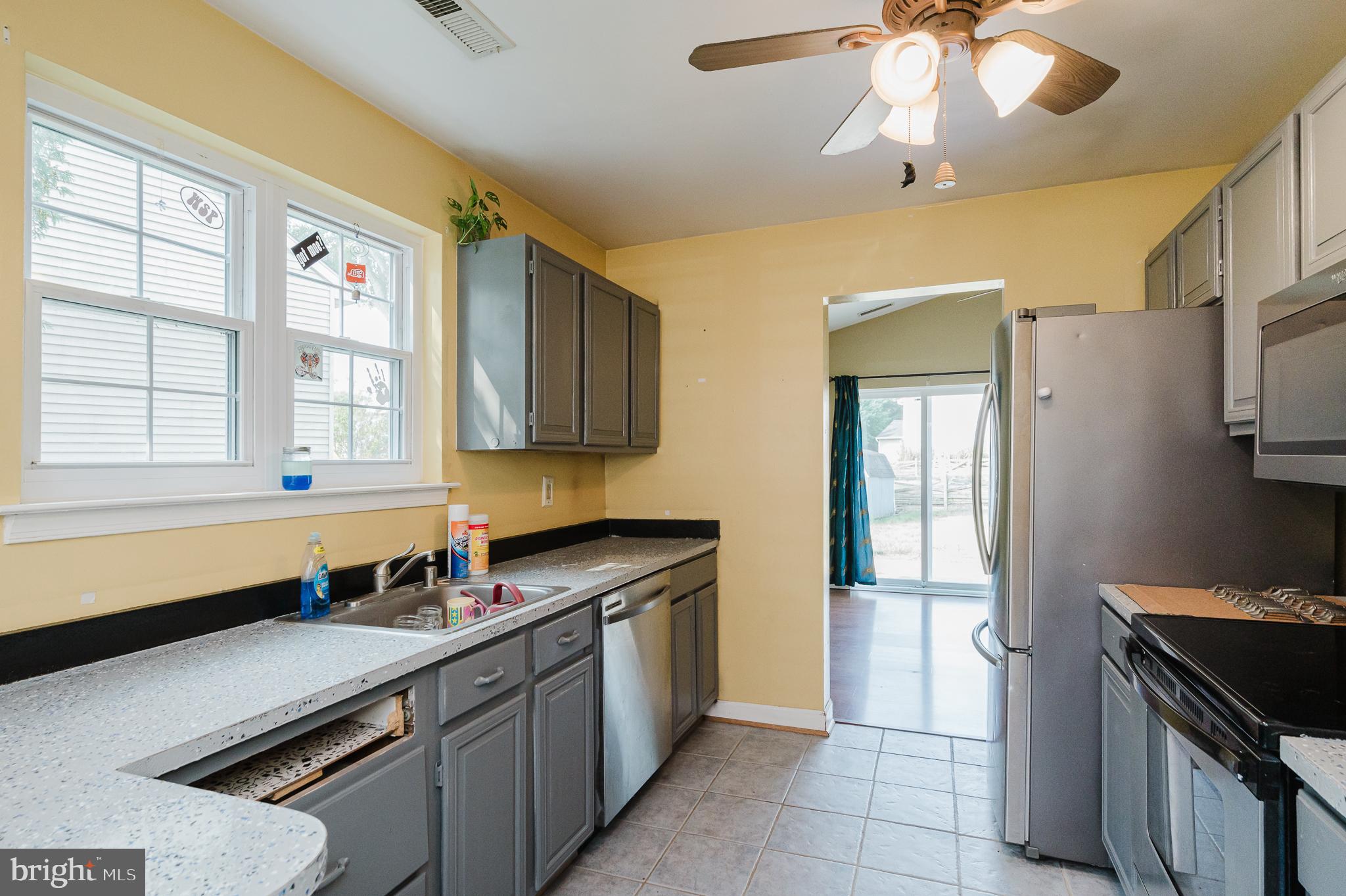 RIVERSIDE - Residential