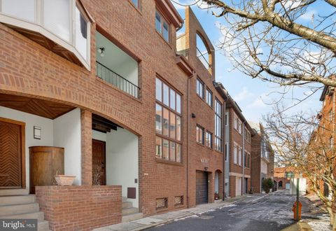 718 S PHILIP STREET PHILADELPHIA PA 19147