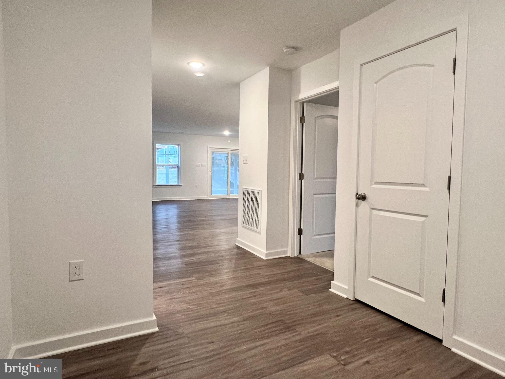 CARDINAL POINTE - Residential