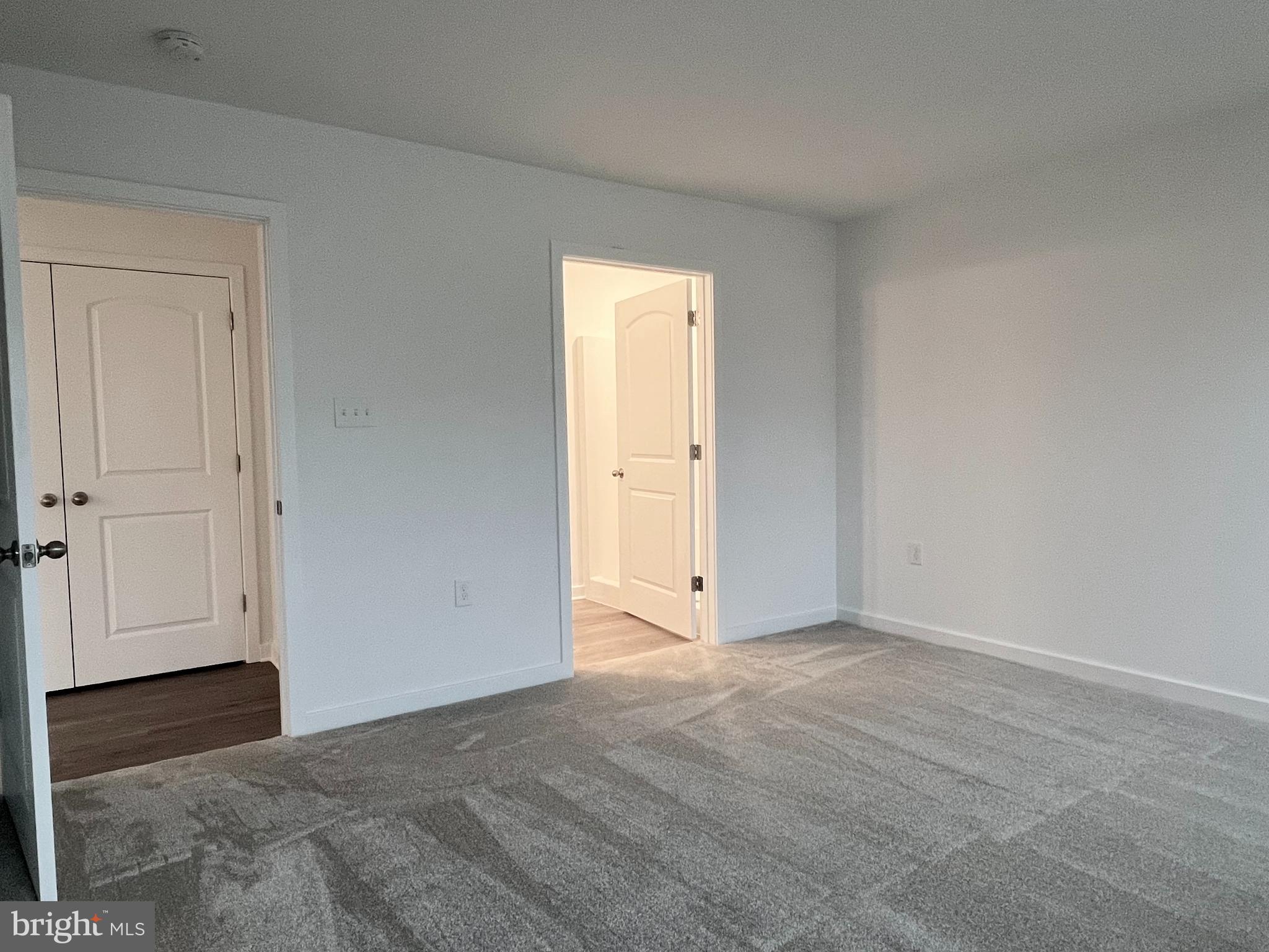 CARDINAL POINTE - Residential