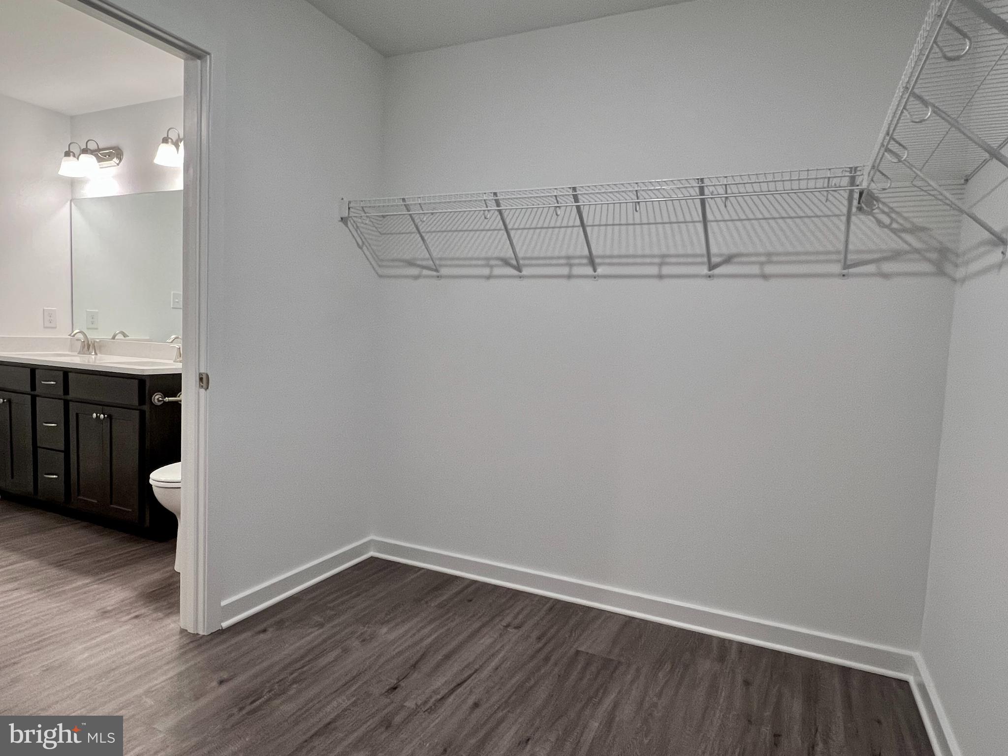 CARDINAL POINTE - Residential