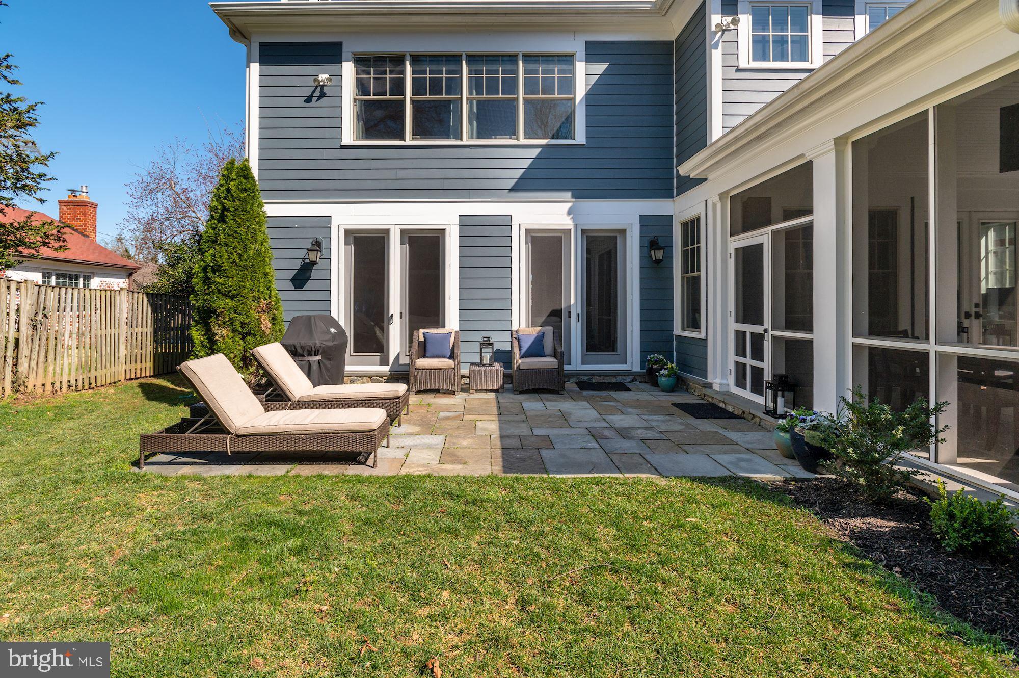 GLEN MAR PARK - Residential