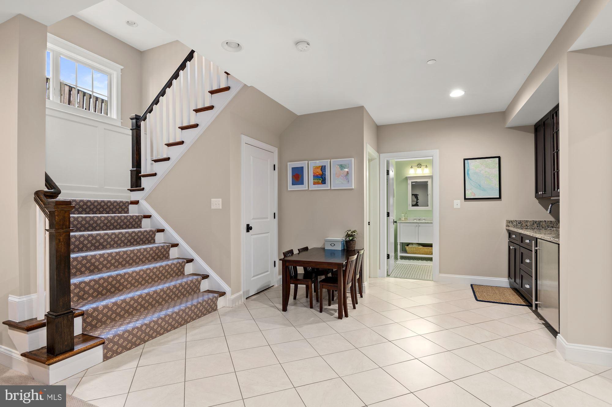 GLEN MAR PARK - Residential