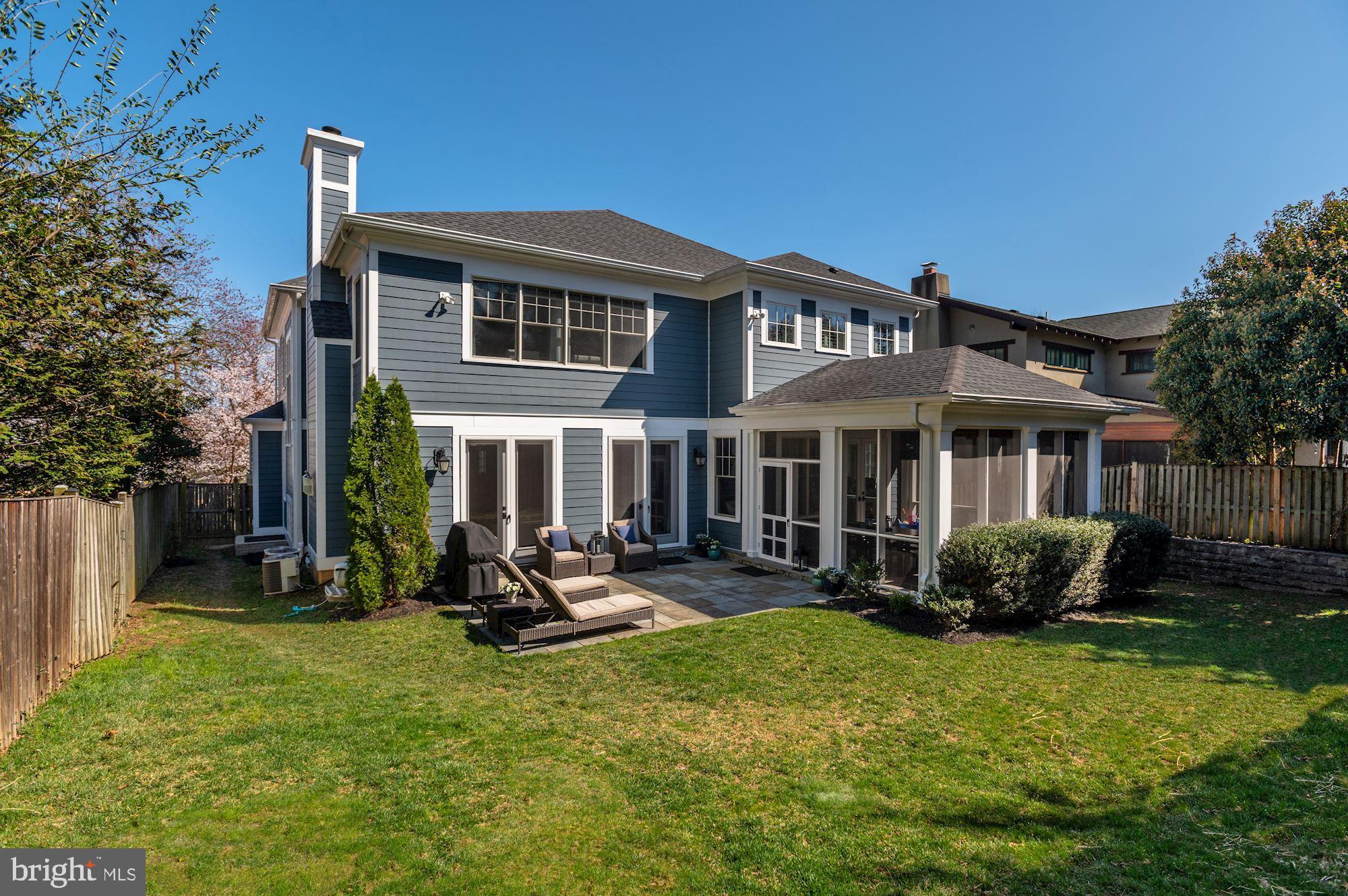 GLEN MAR PARK - Residential