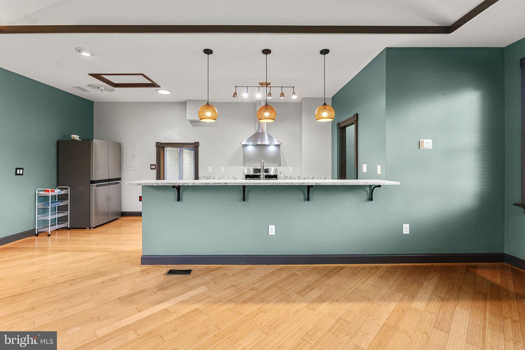 LANCASTER - Residential