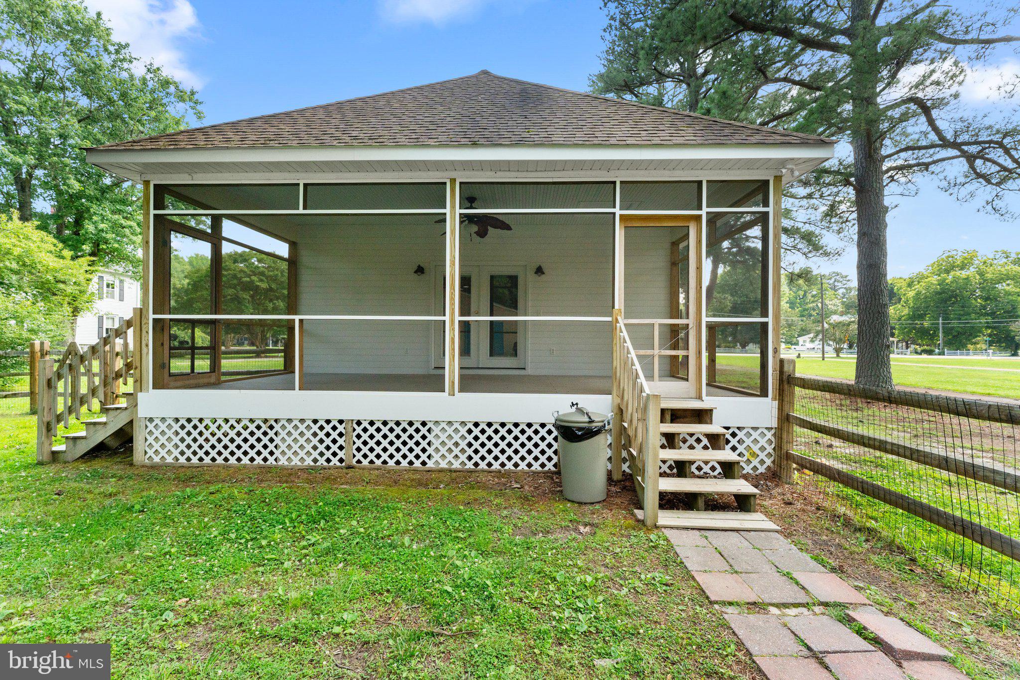 LANCASTER - Residential