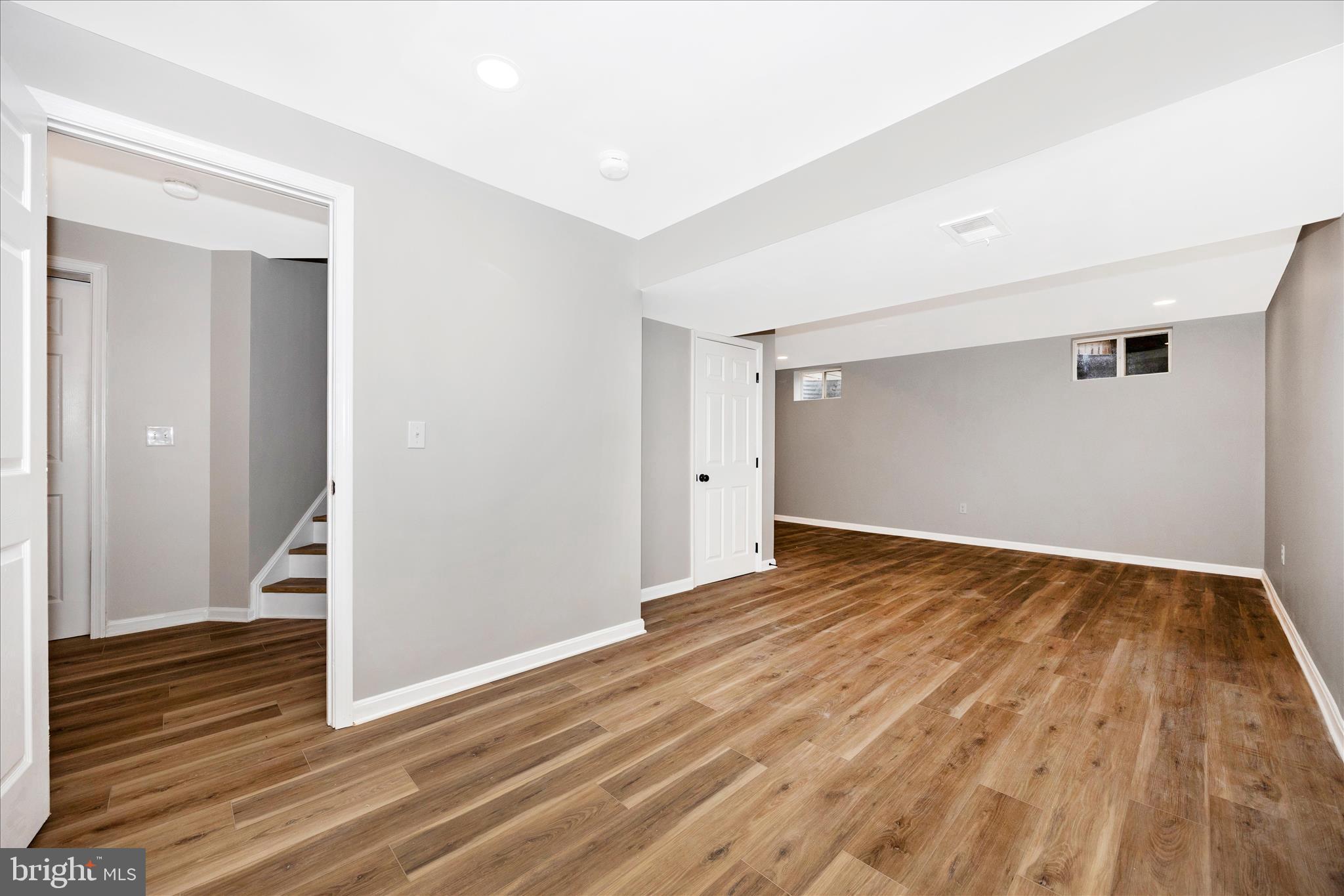 FAIRWAYS WEST - Residential