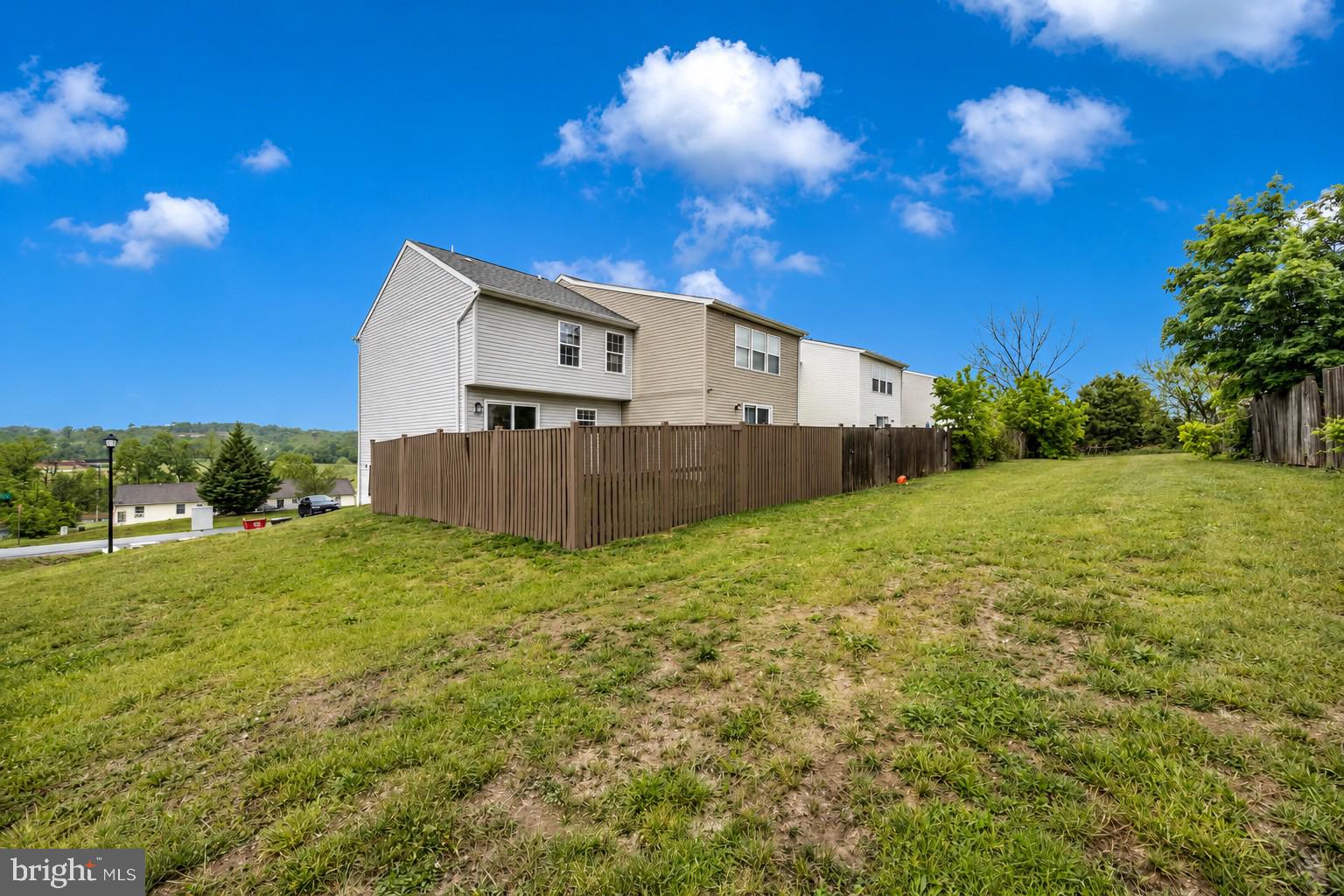FAIRWAYS WEST - Residential