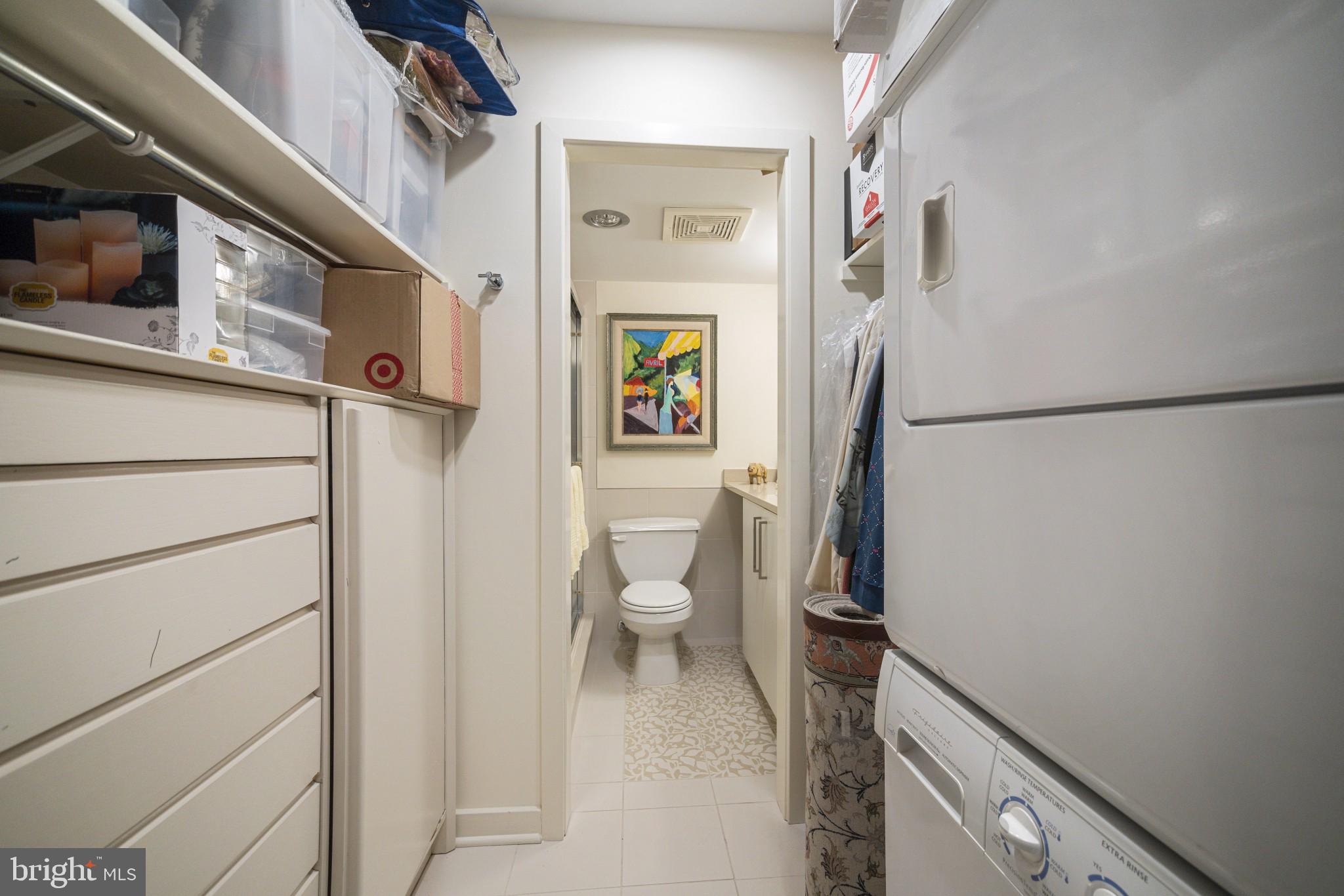 CENTER CITY - Residential