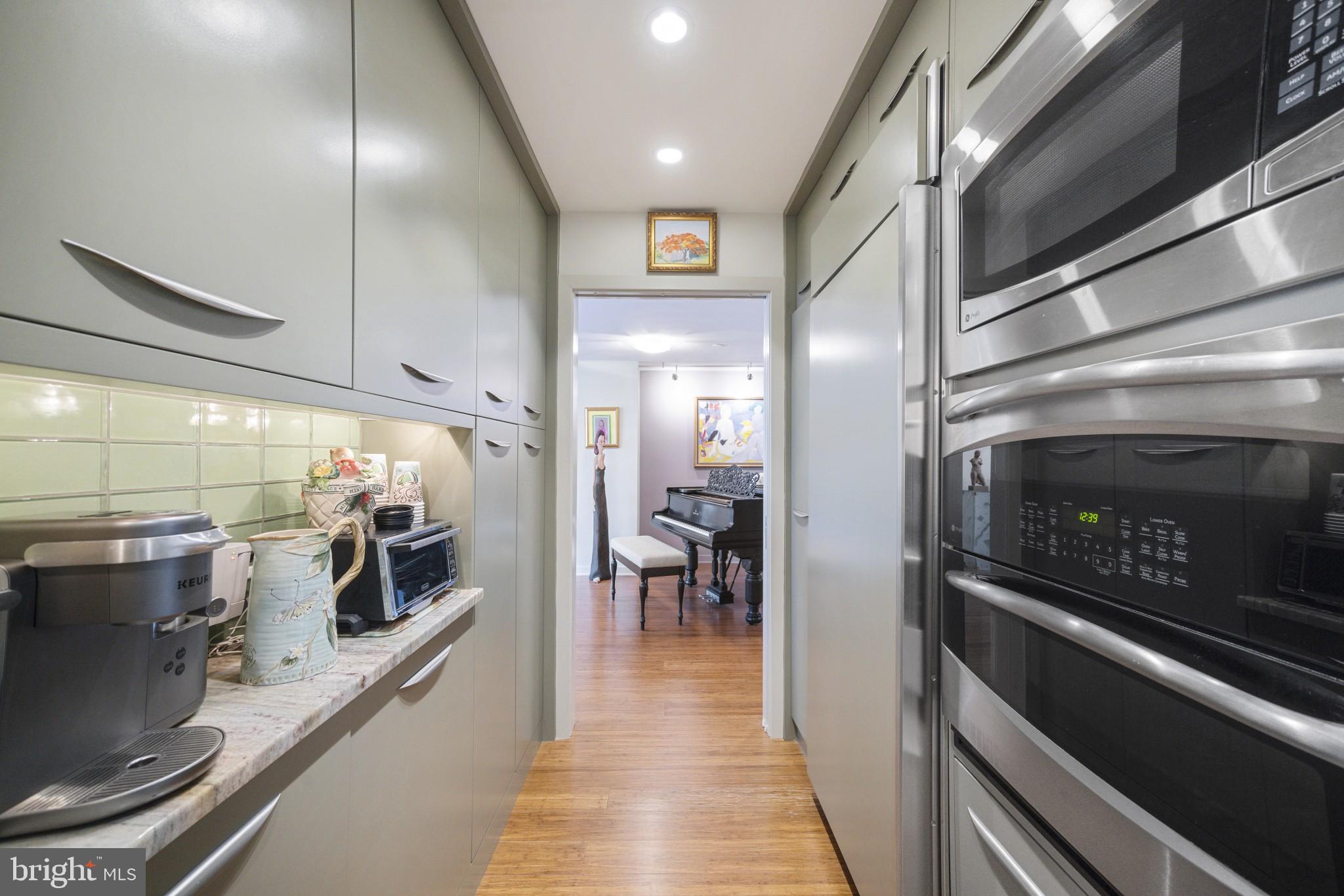 CENTER CITY - Residential