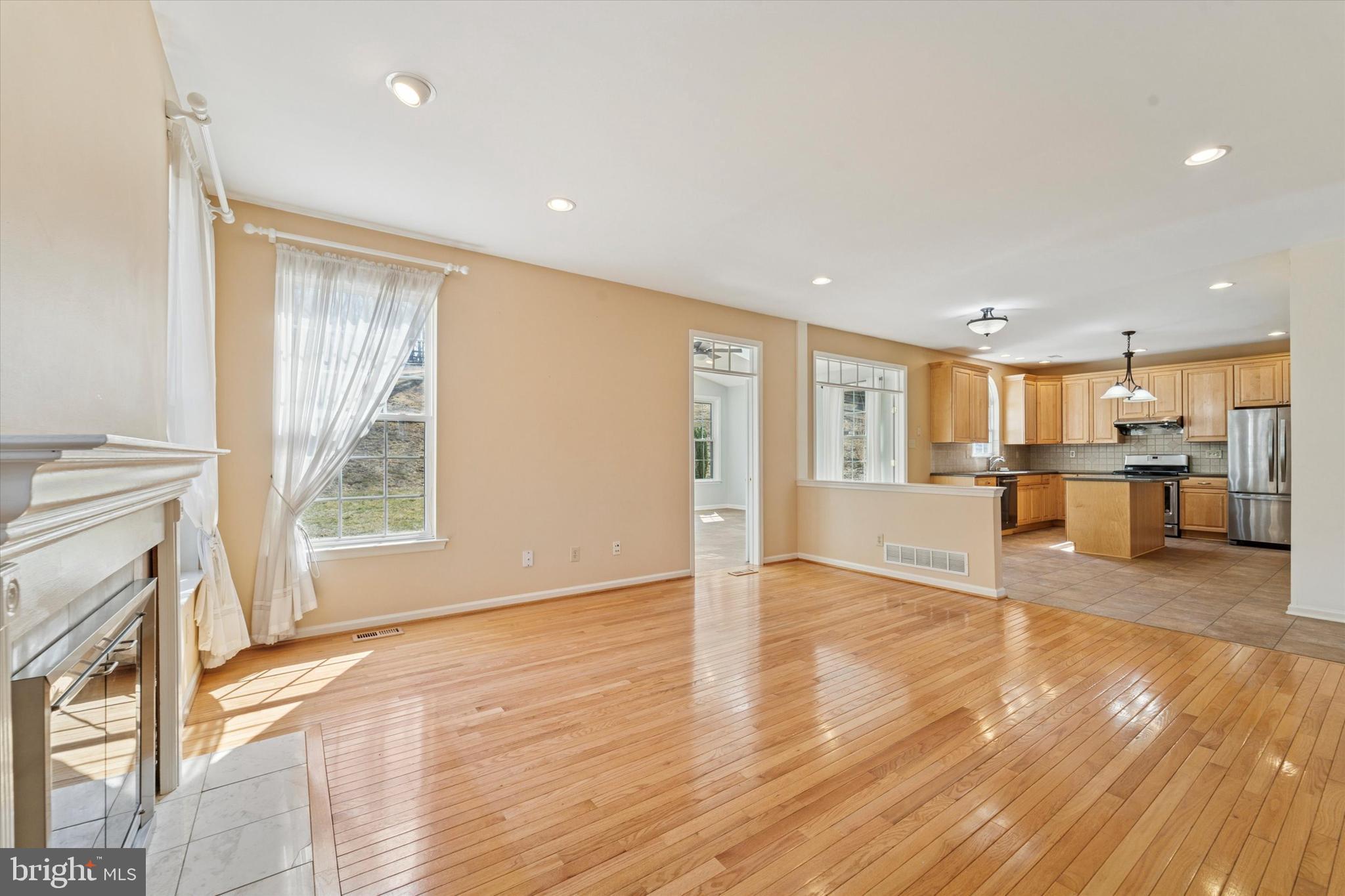 WHITEWOODS - Residential