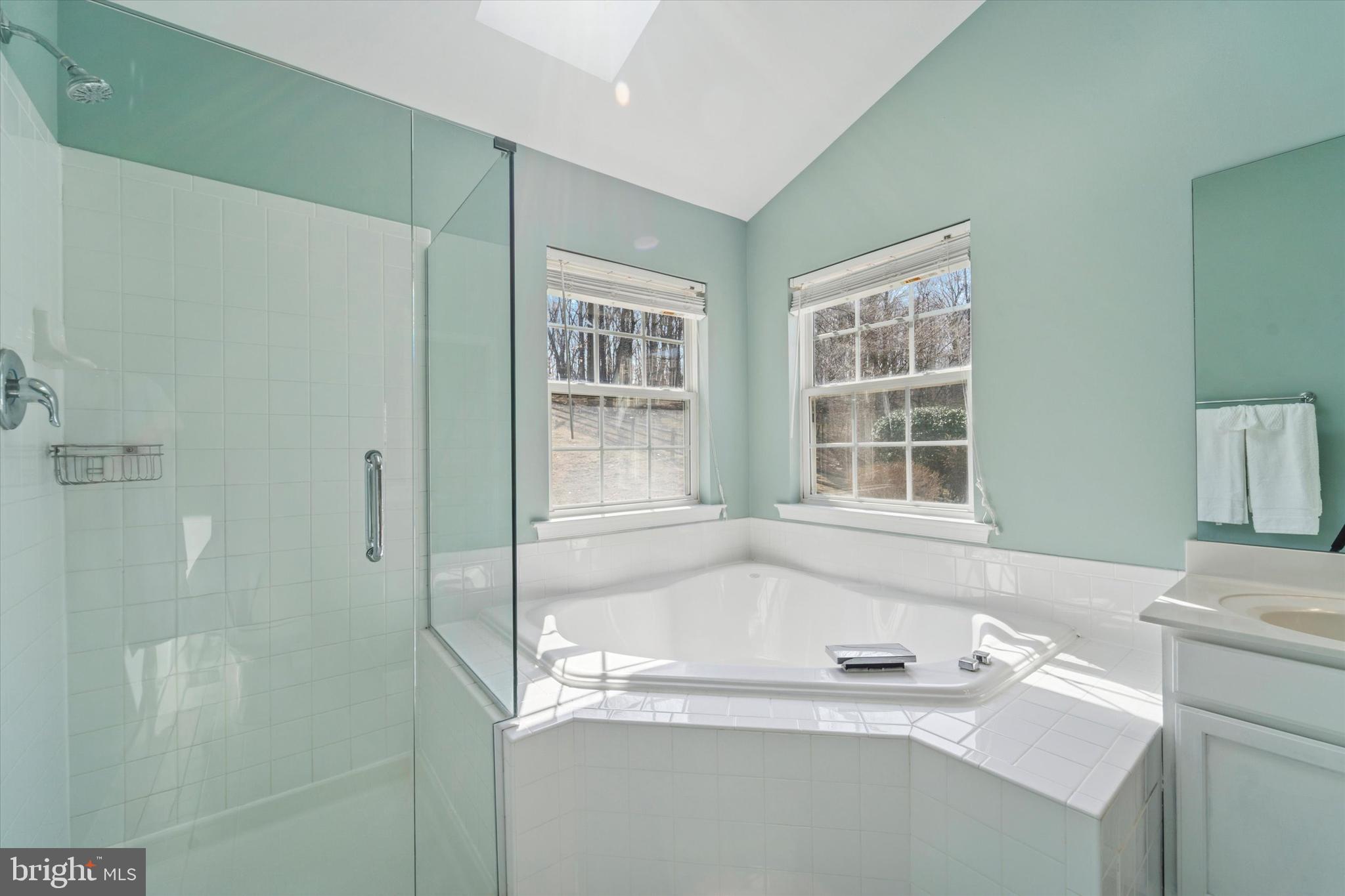 WHITEWOODS - Residential