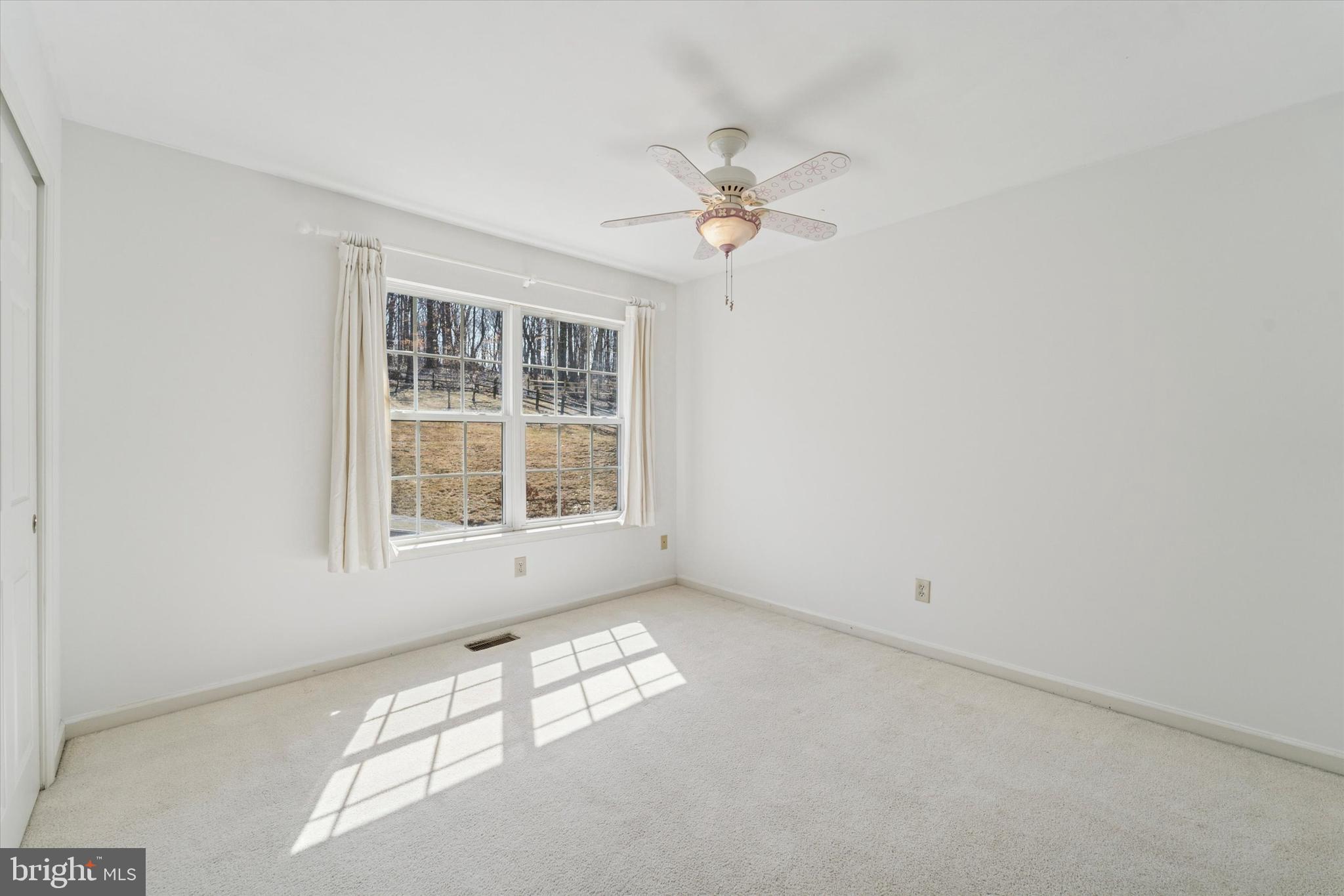 WHITEWOODS - Residential