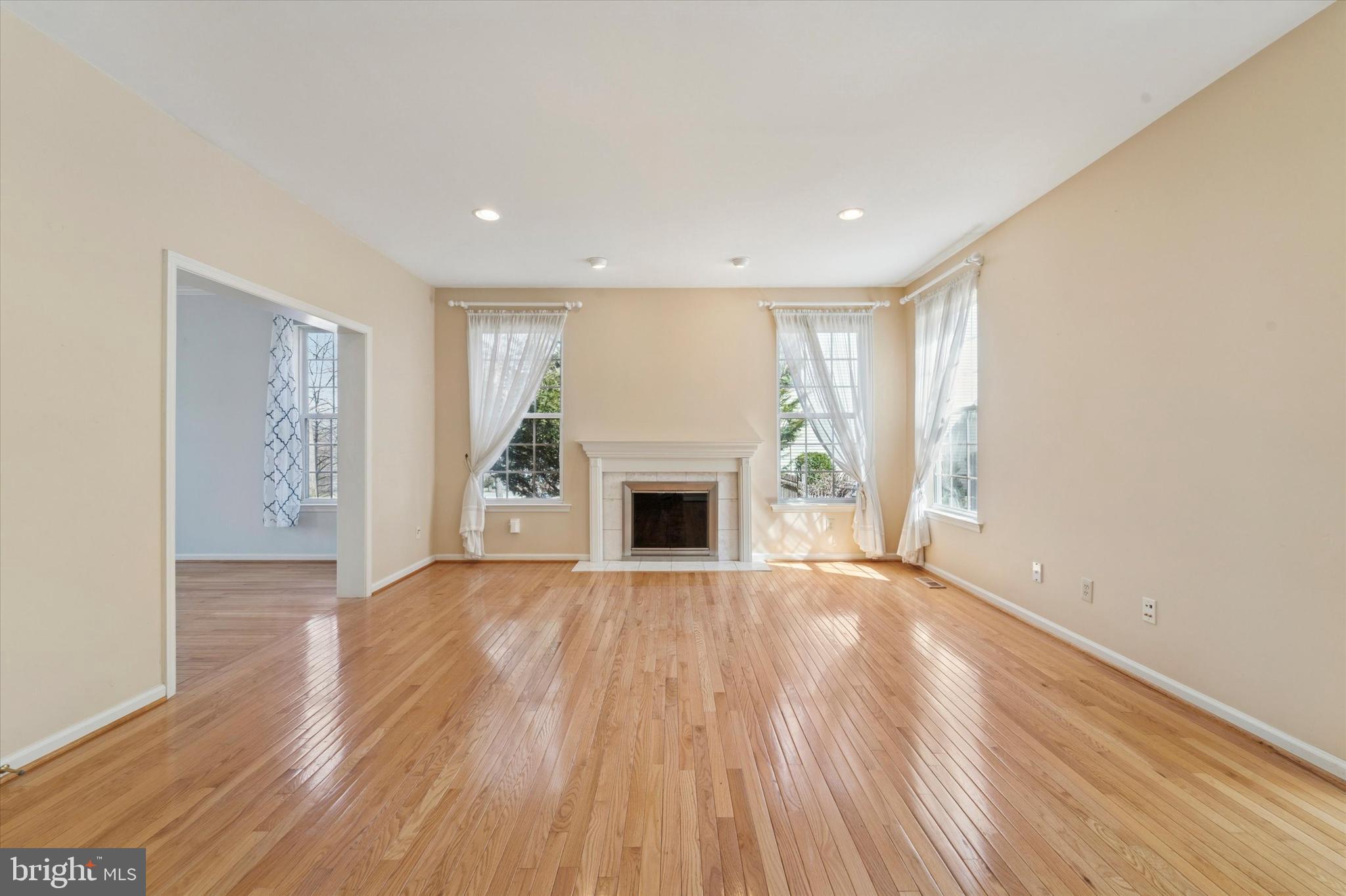 WHITEWOODS - Residential