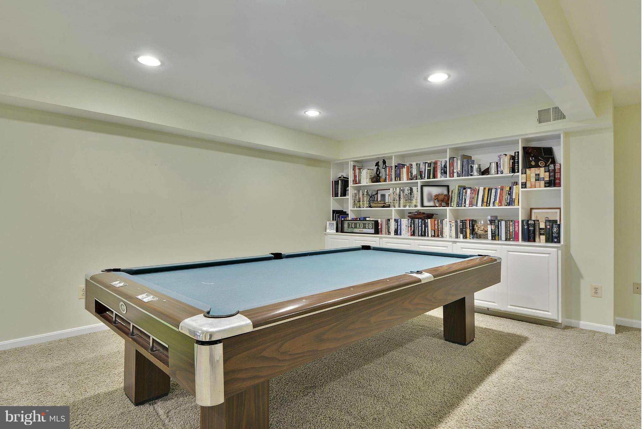 FAIRFIELD ESTATES - Residential