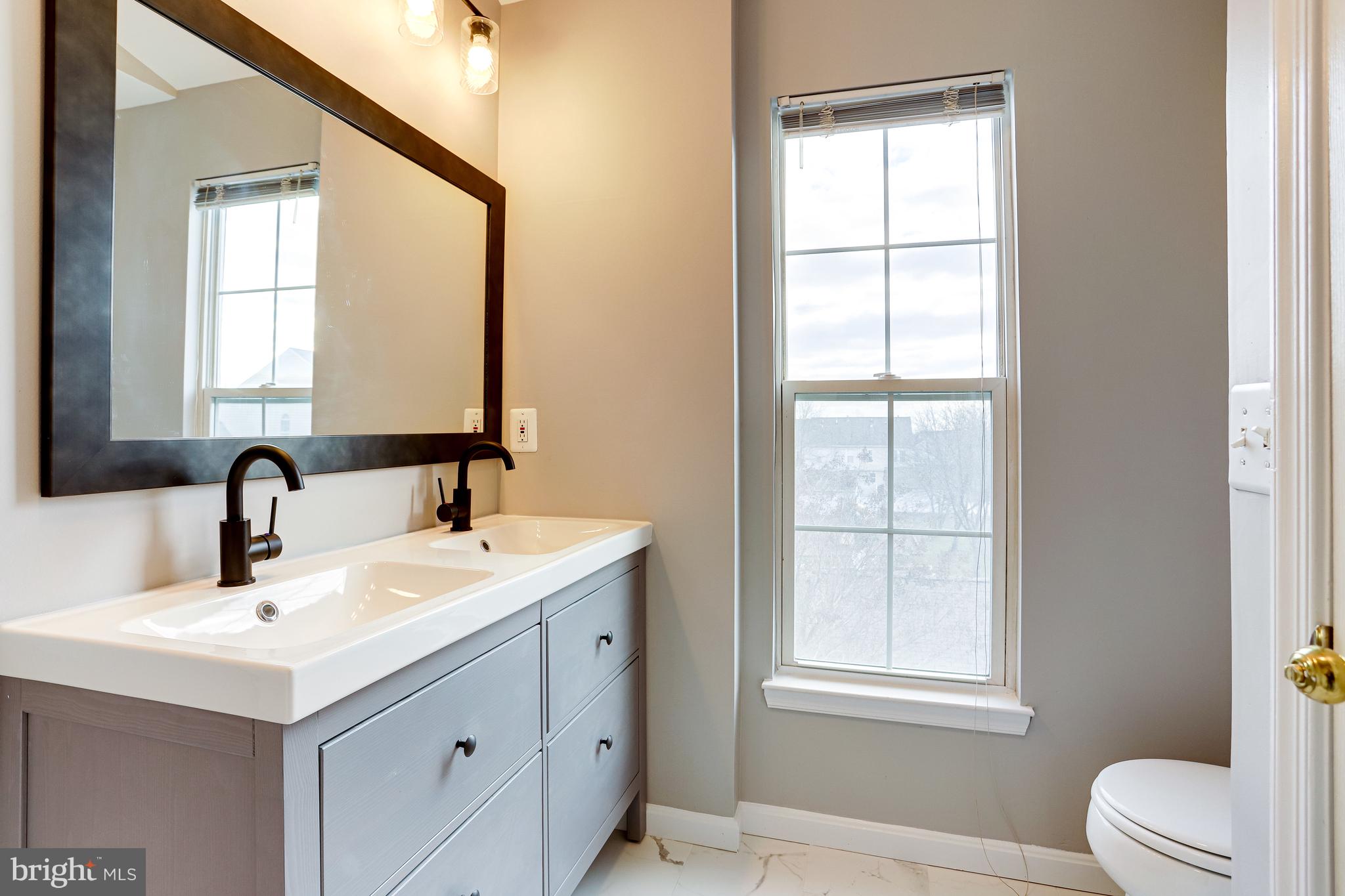 BELMONT GREENE - Residential Lease