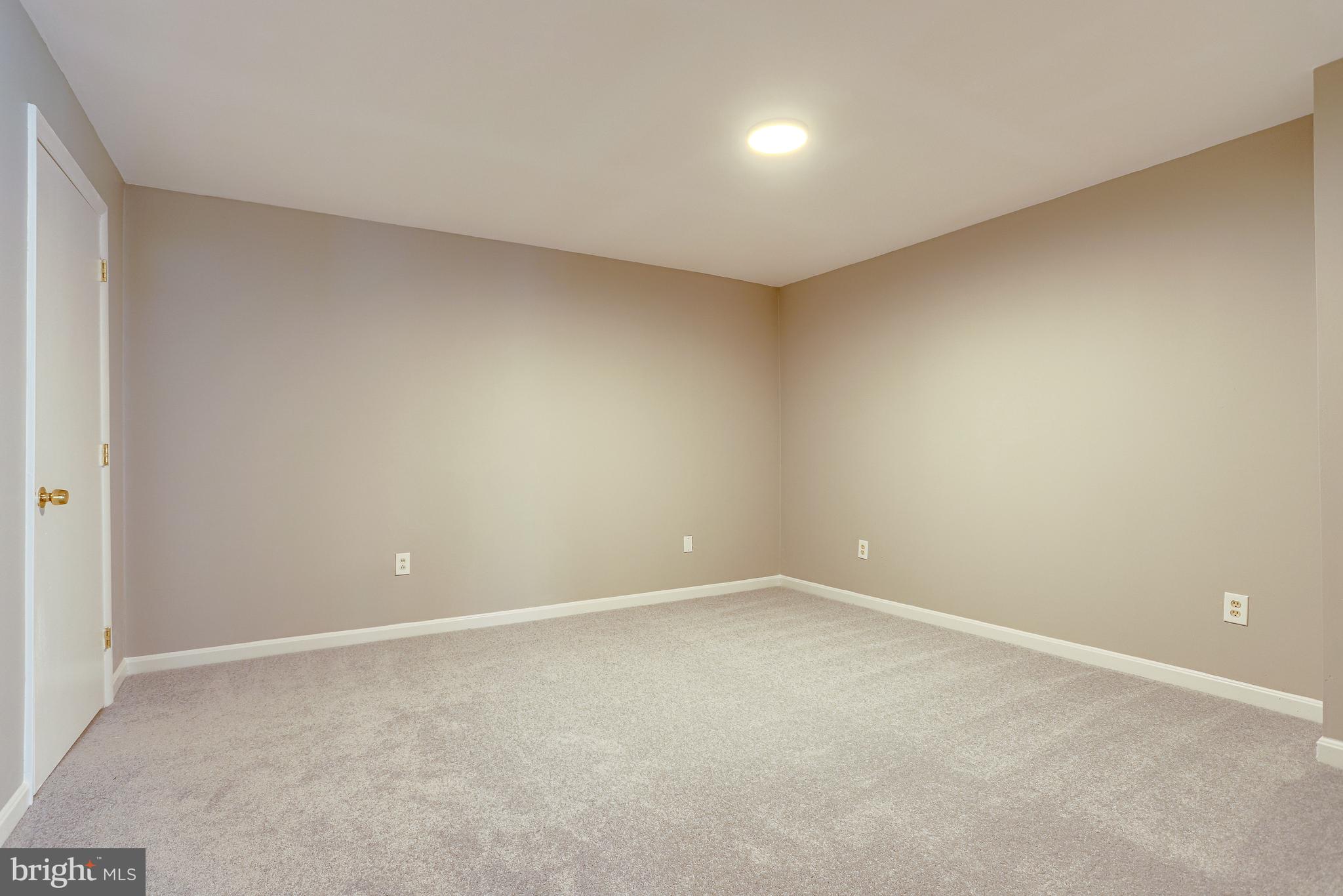 BELMONT GREENE - Residential Lease