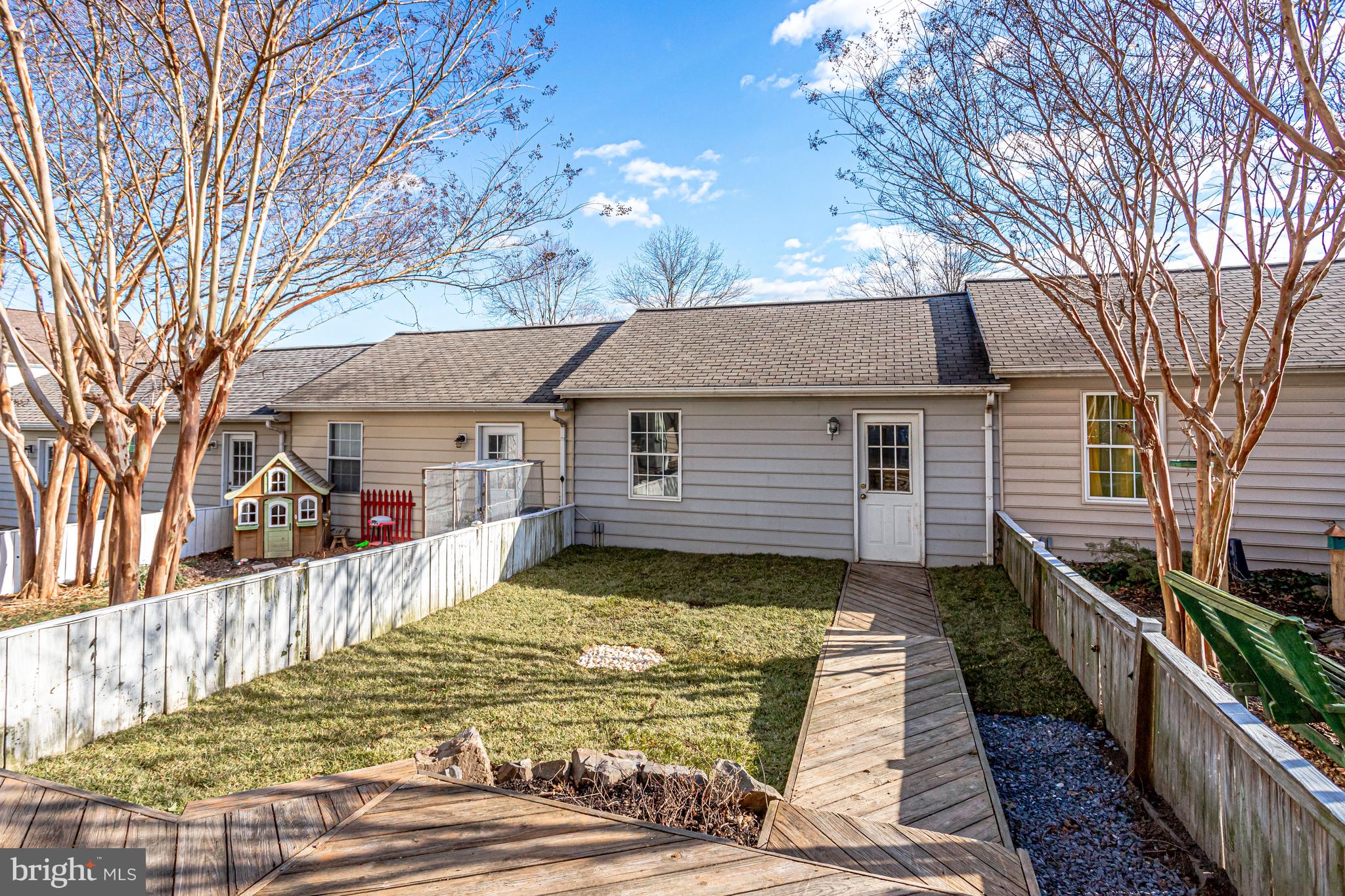 BELMONT GREENE - Residential Lease