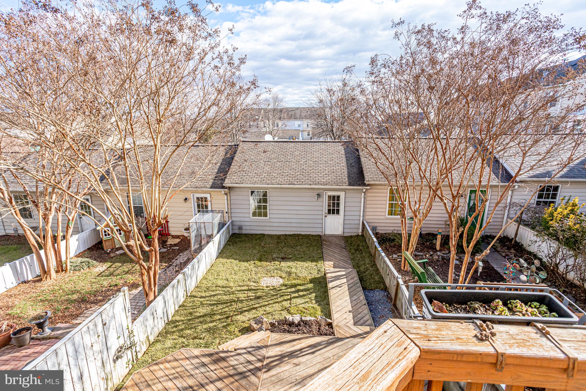 BELMONT GREENE - Residential Lease