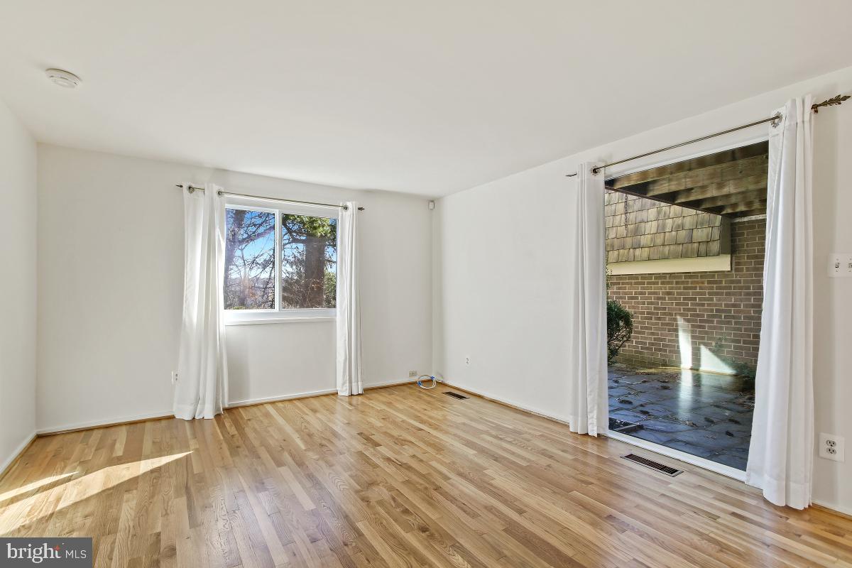 STEDWICK TOWNHOUSES - Residential