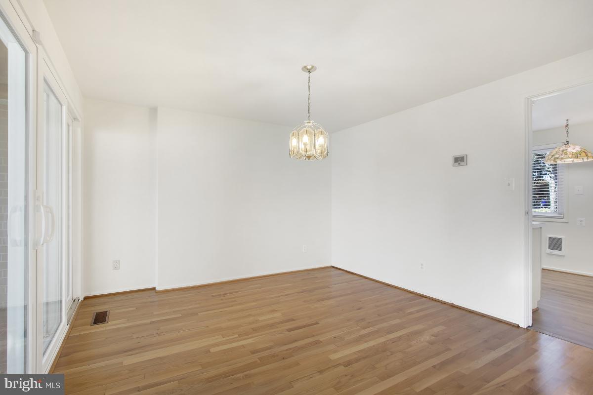 STEDWICK TOWNHOUSES - Residential