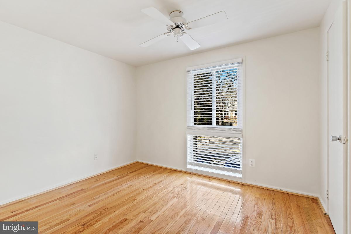 STEDWICK TOWNHOUSES - Residential