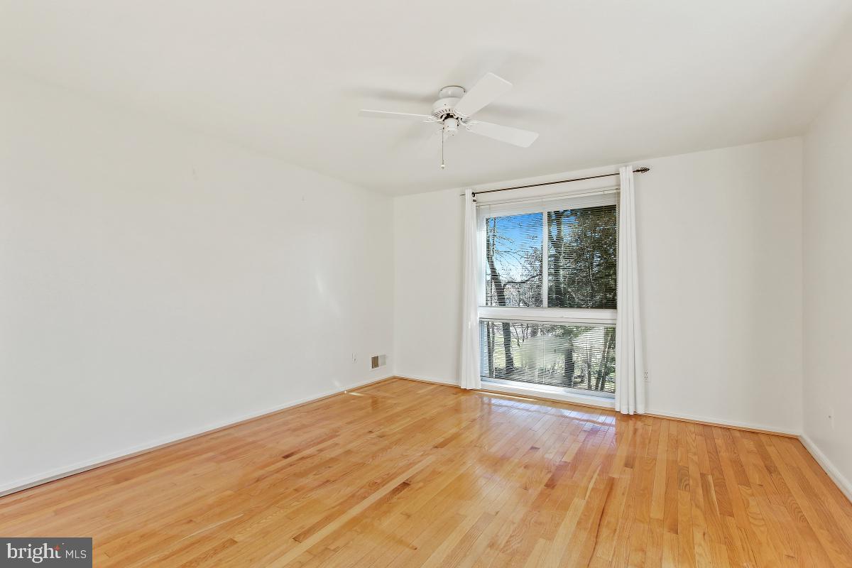 STEDWICK TOWNHOUSES - Residential