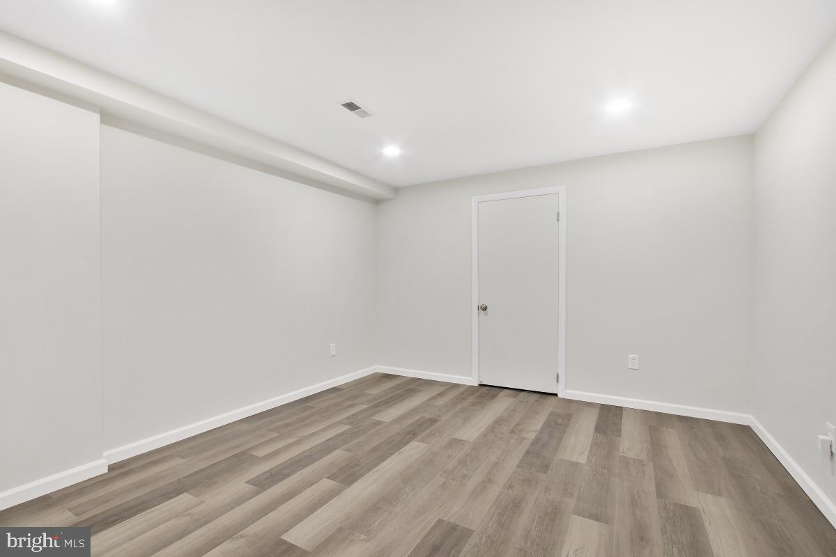 STEDWICK TOWNHOUSES - Residential