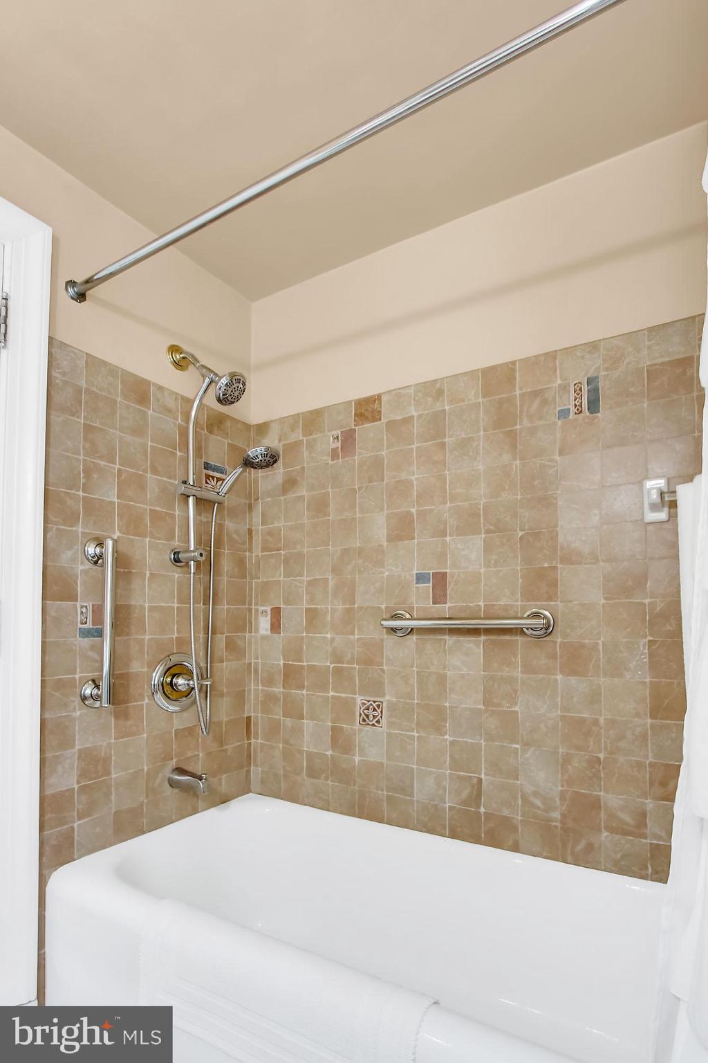 SPRINGDALE - Residential