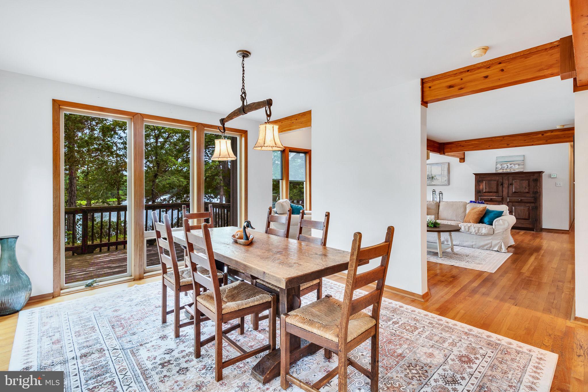 1394 STEAMBOAT LANE