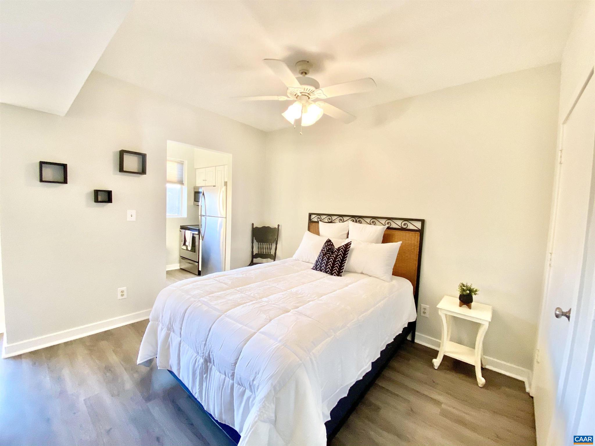 MONTICELLO OVERLOOK CONDOMINIUMS - Residential Lease