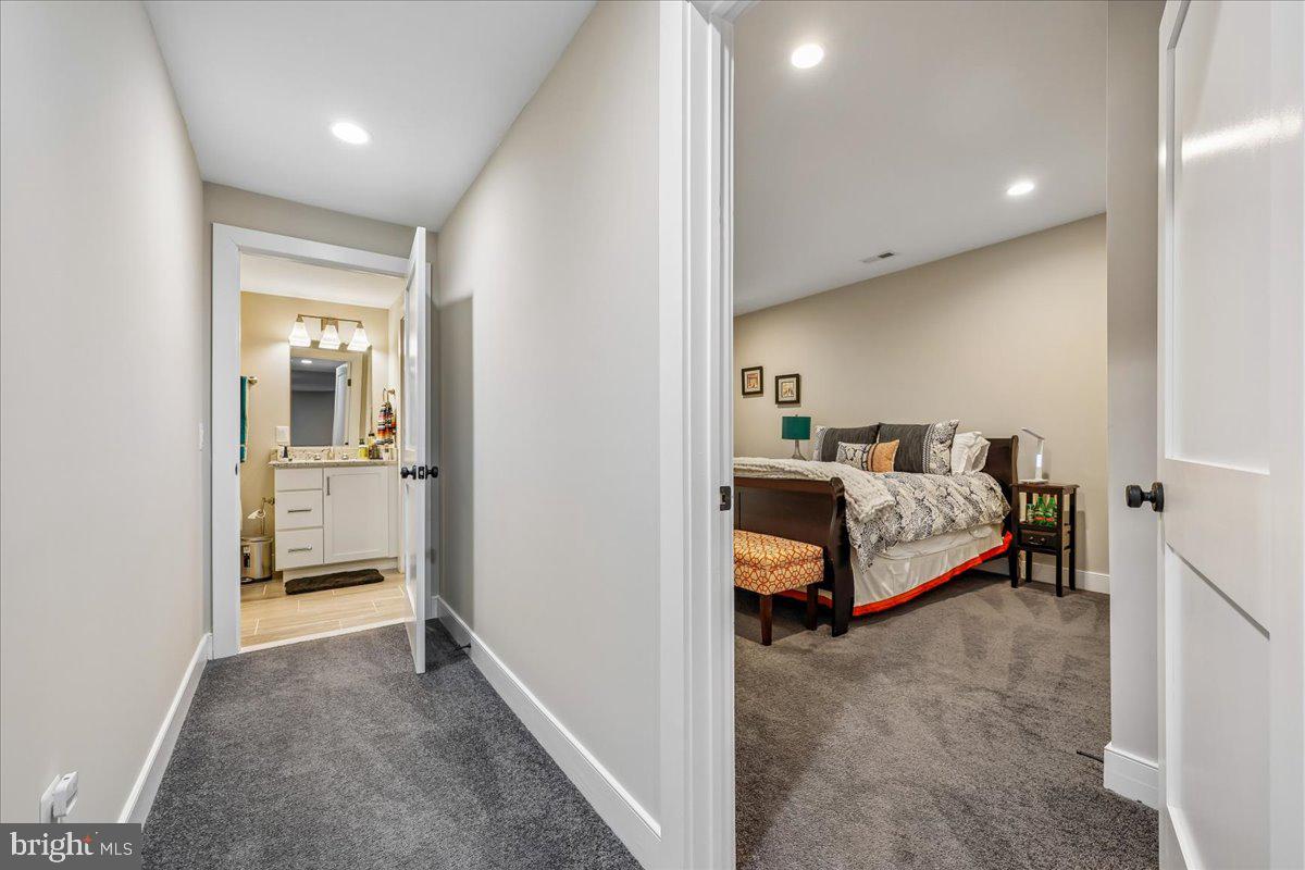 SLEEPY HOLLOW - Residential