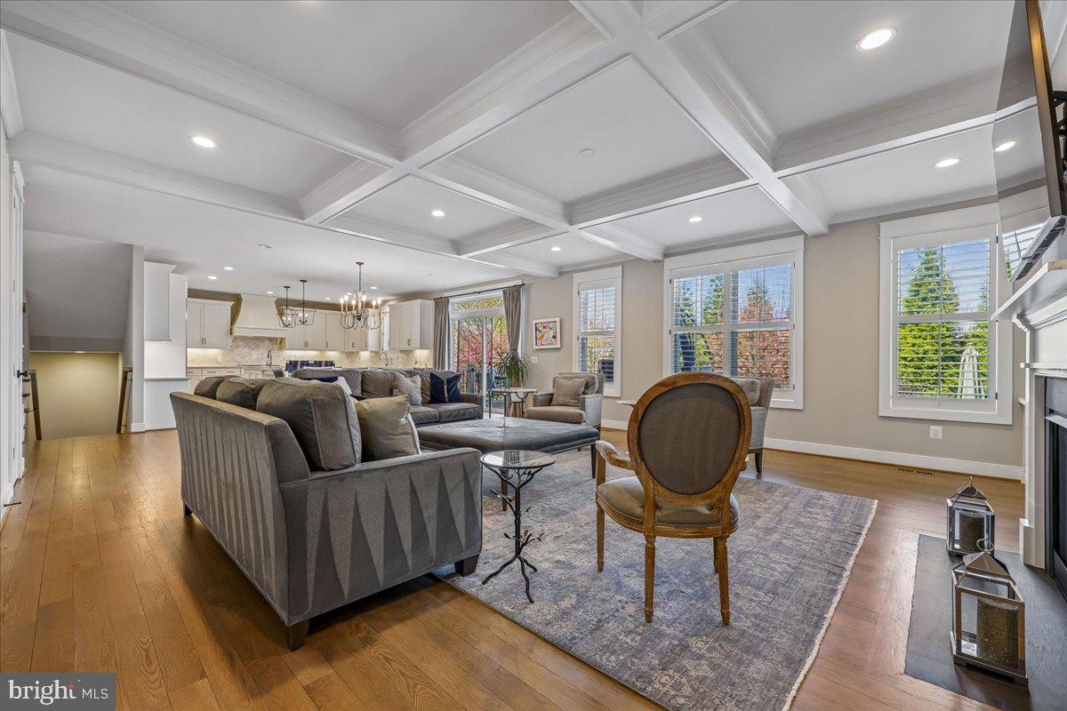 SLEEPY HOLLOW - Residential