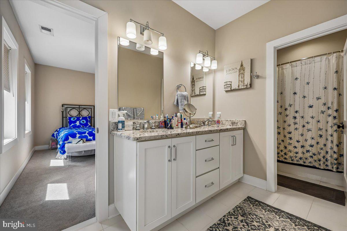 SLEEPY HOLLOW - Residential