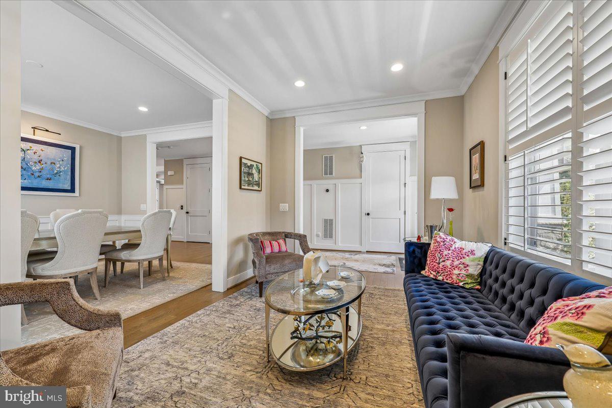 SLEEPY HOLLOW - Residential