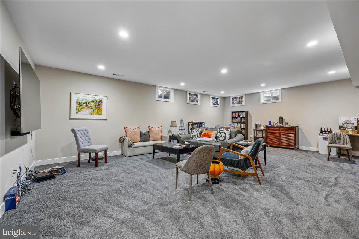 SLEEPY HOLLOW - Residential