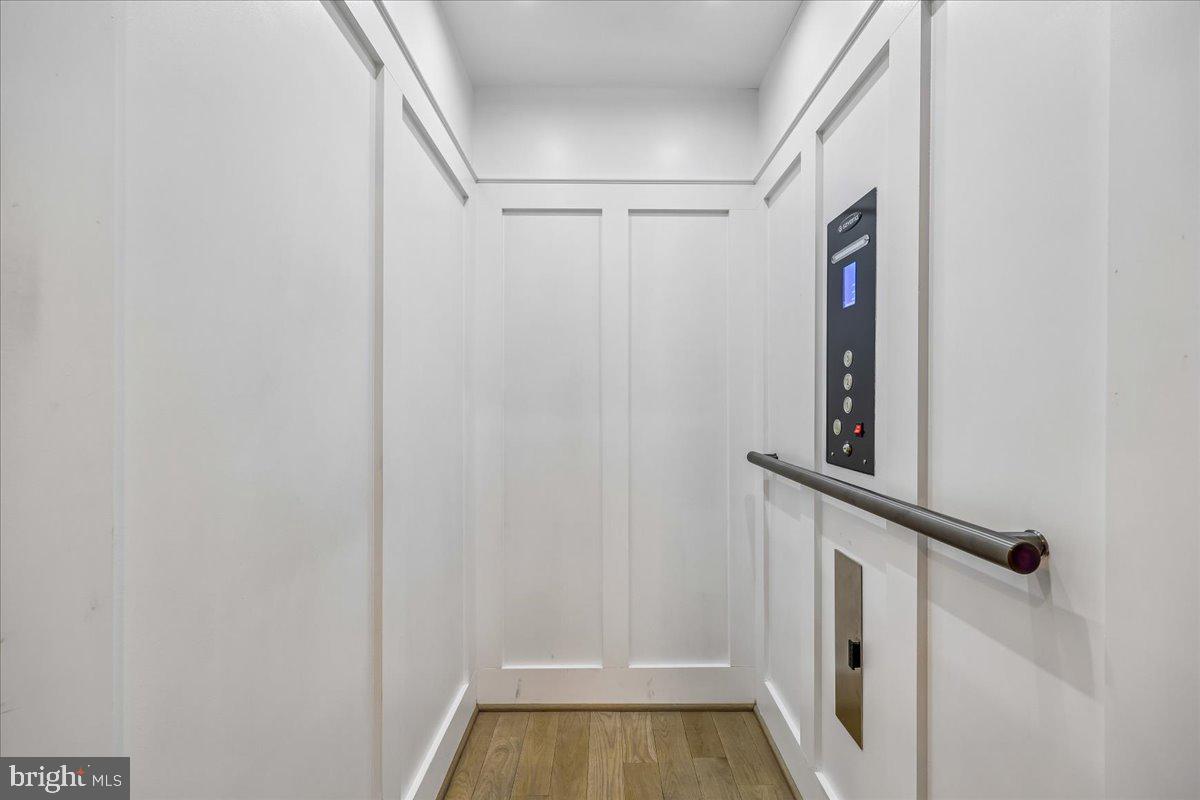 SLEEPY HOLLOW - Residential