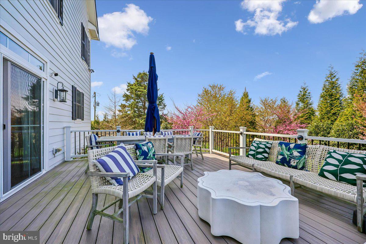 SLEEPY HOLLOW - Residential