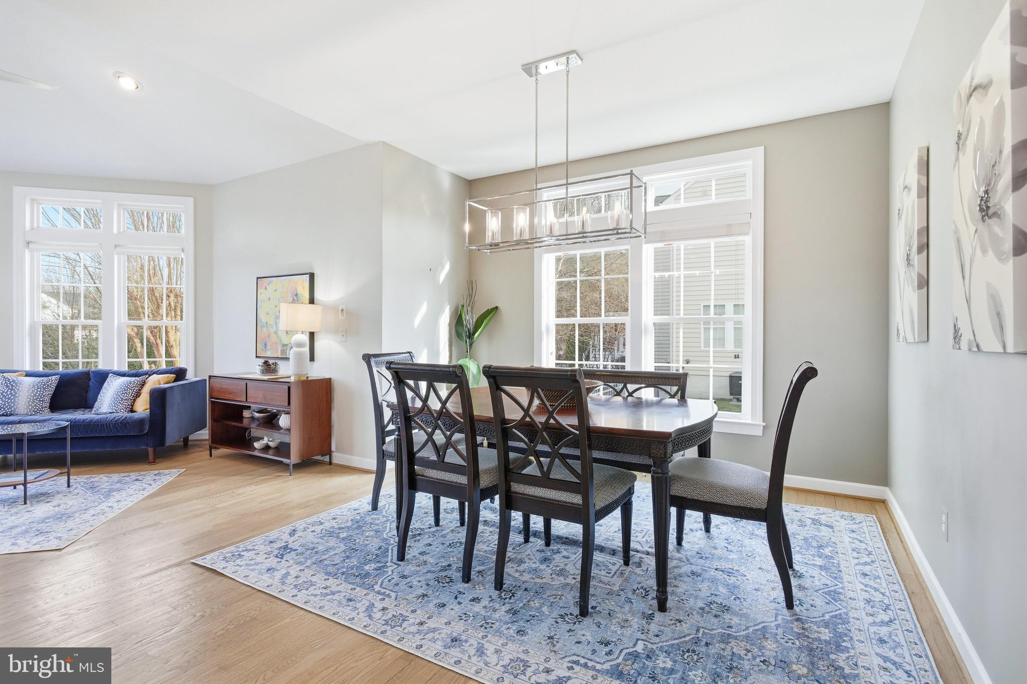 VILLAGE OF WAXPOOL - Residential