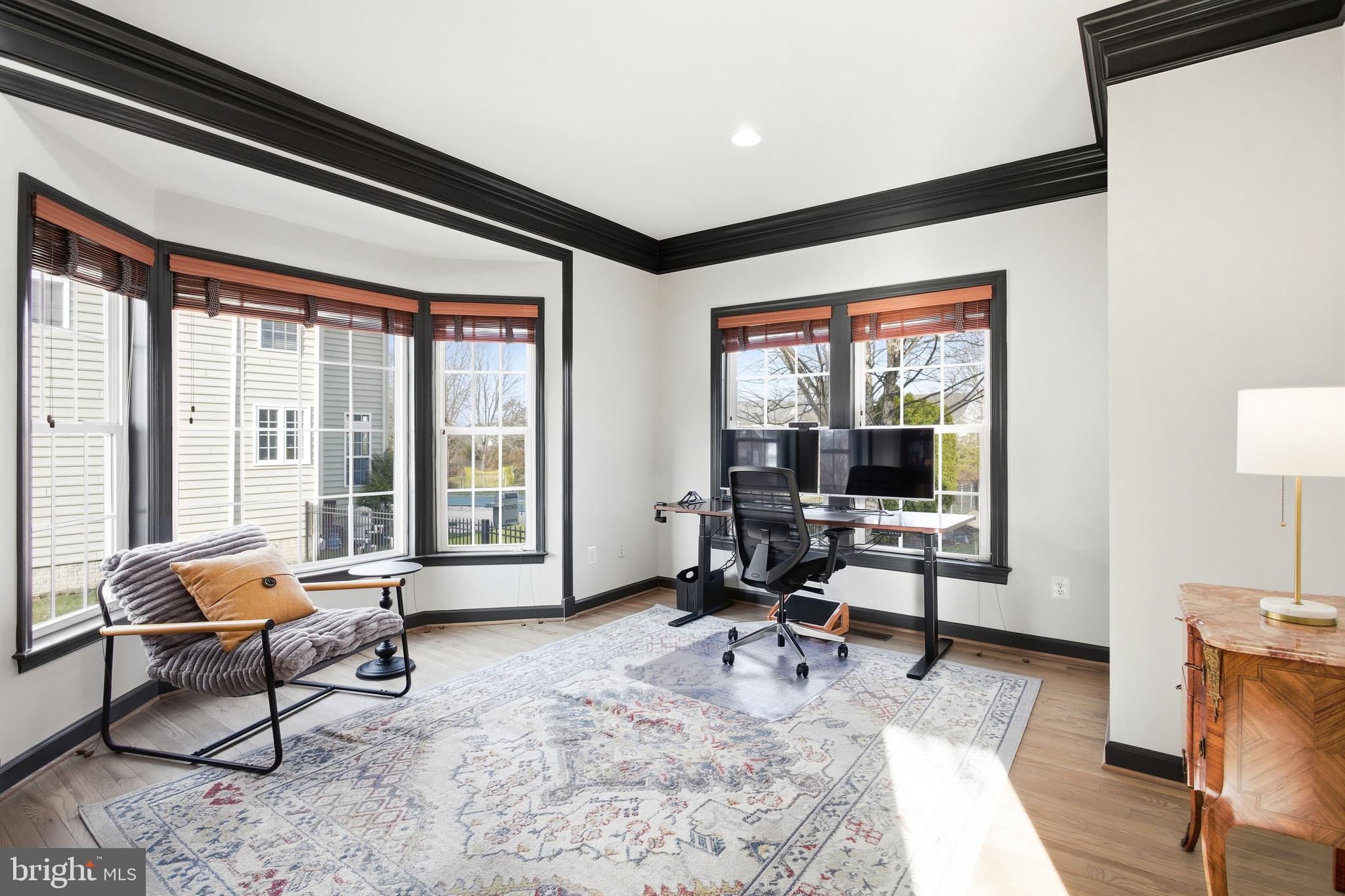 VILLAGE OF WAXPOOL - Residential