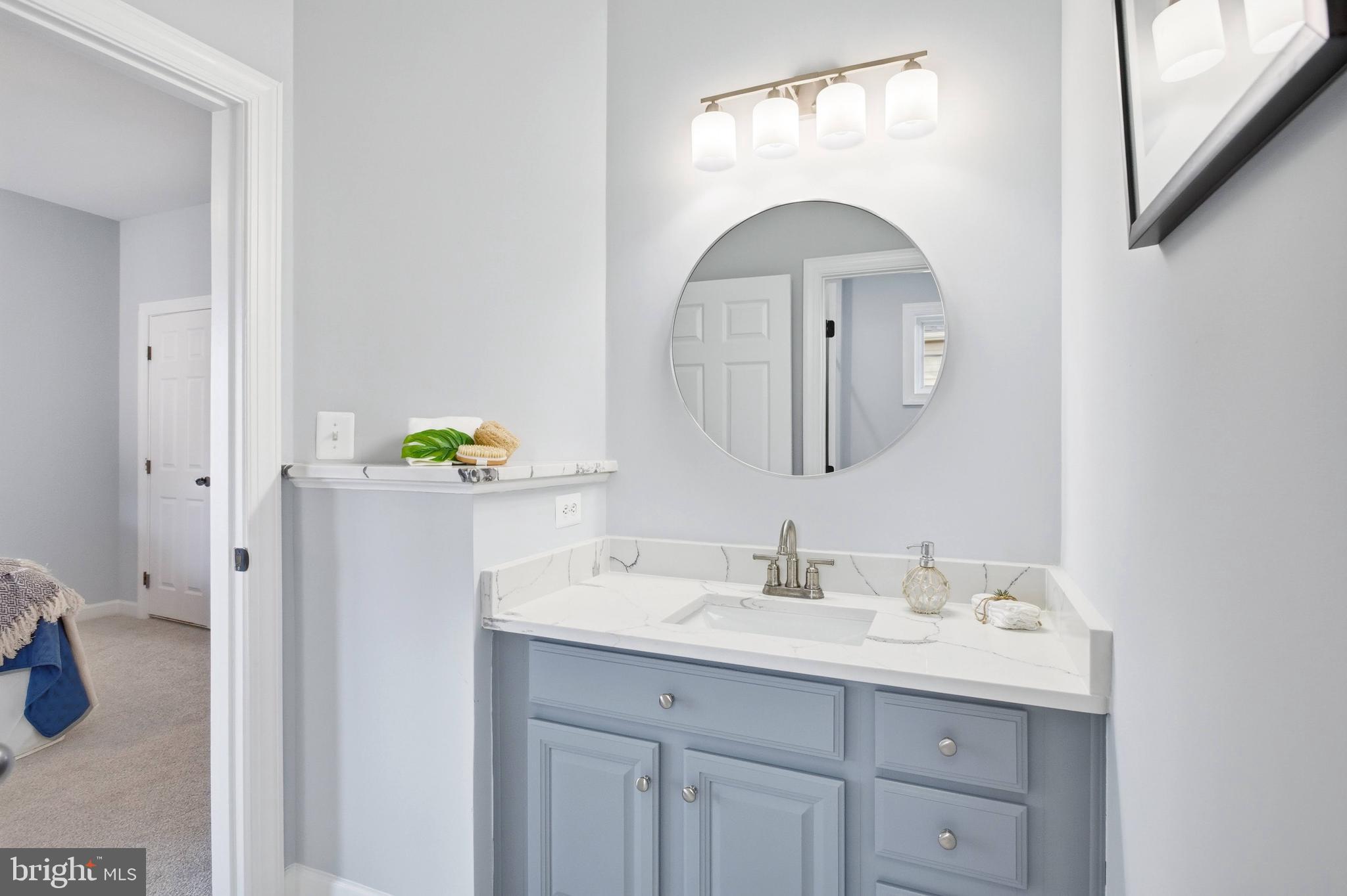 VILLAGE OF WAXPOOL - Residential