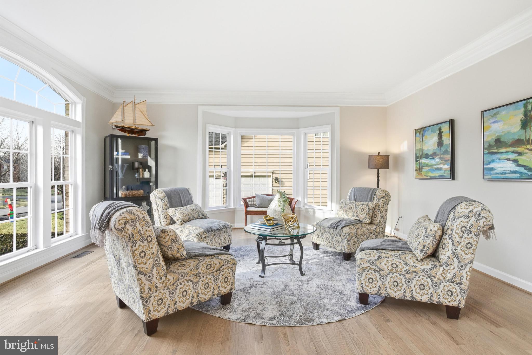 VILLAGE OF WAXPOOL - Residential