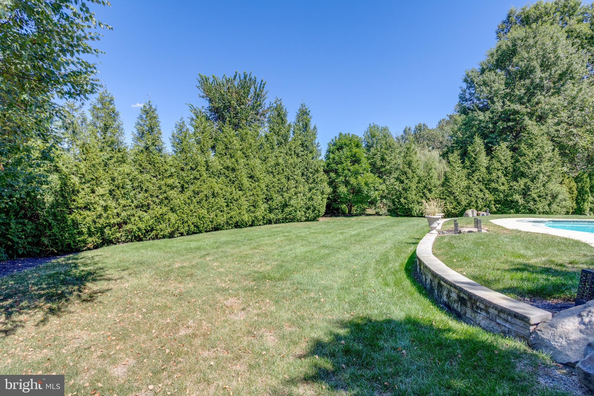 VILLAGE OF WAXPOOL - Residential