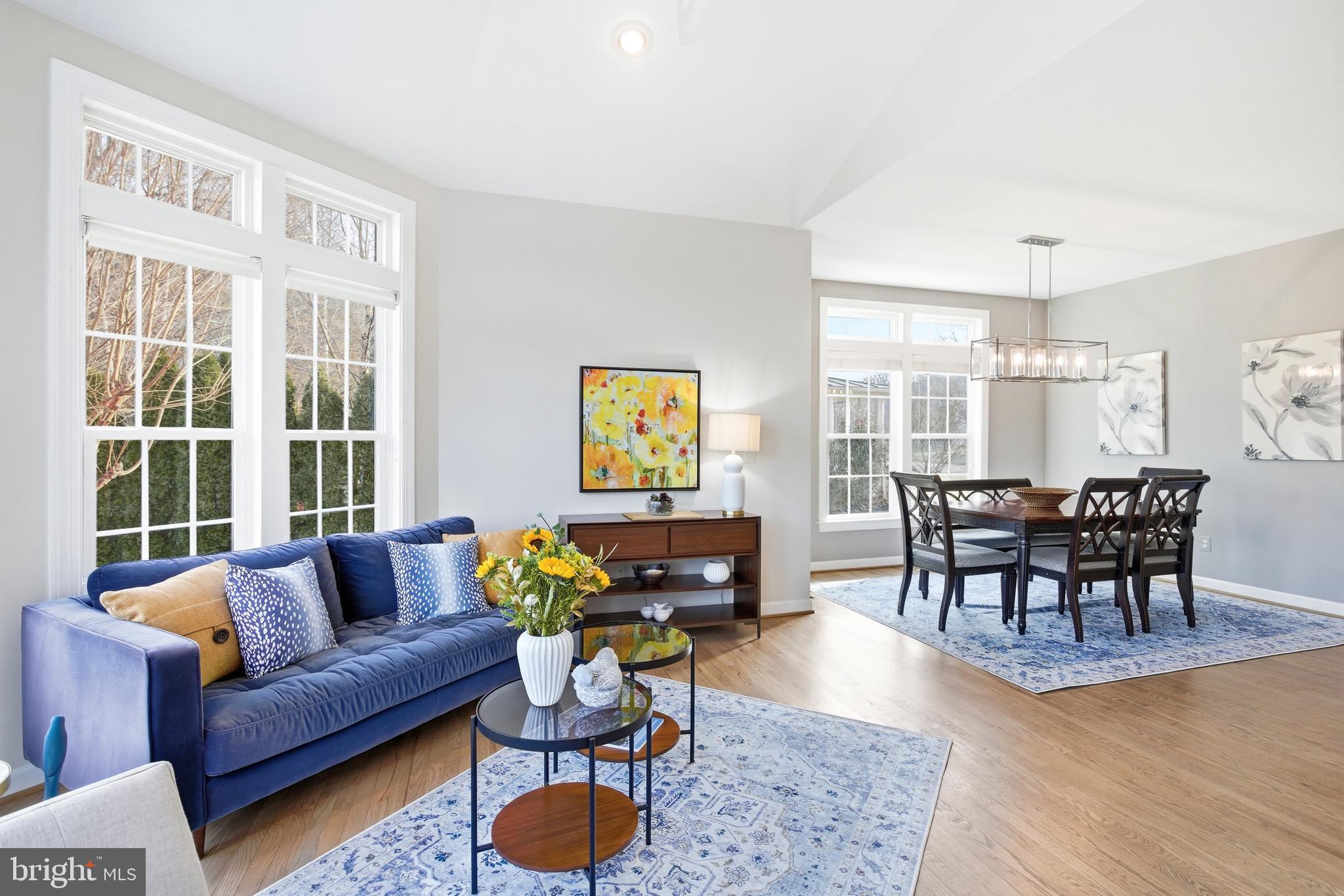 VILLAGE OF WAXPOOL - Residential