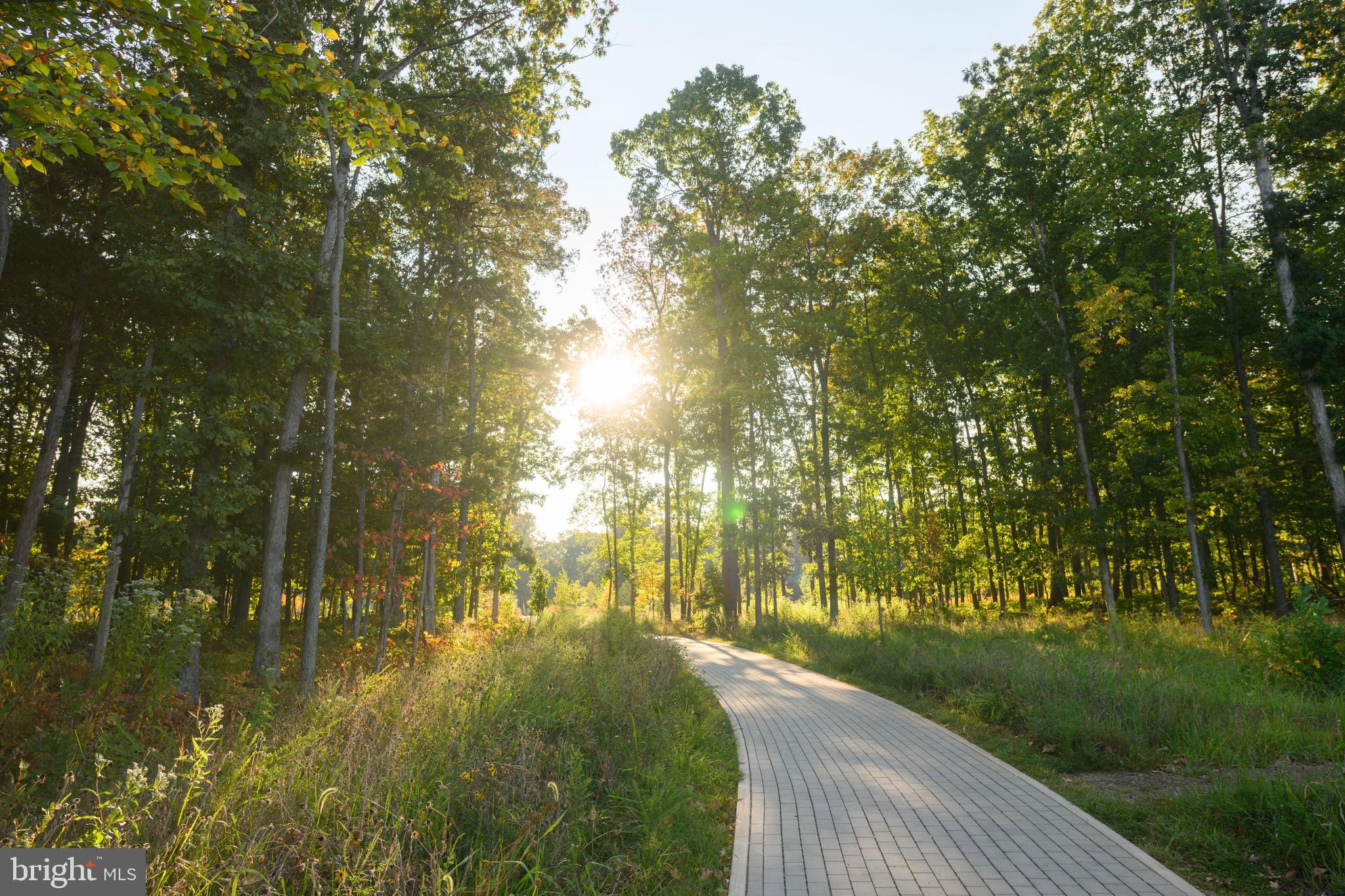 VILLAGE OF WAXPOOL - Residential