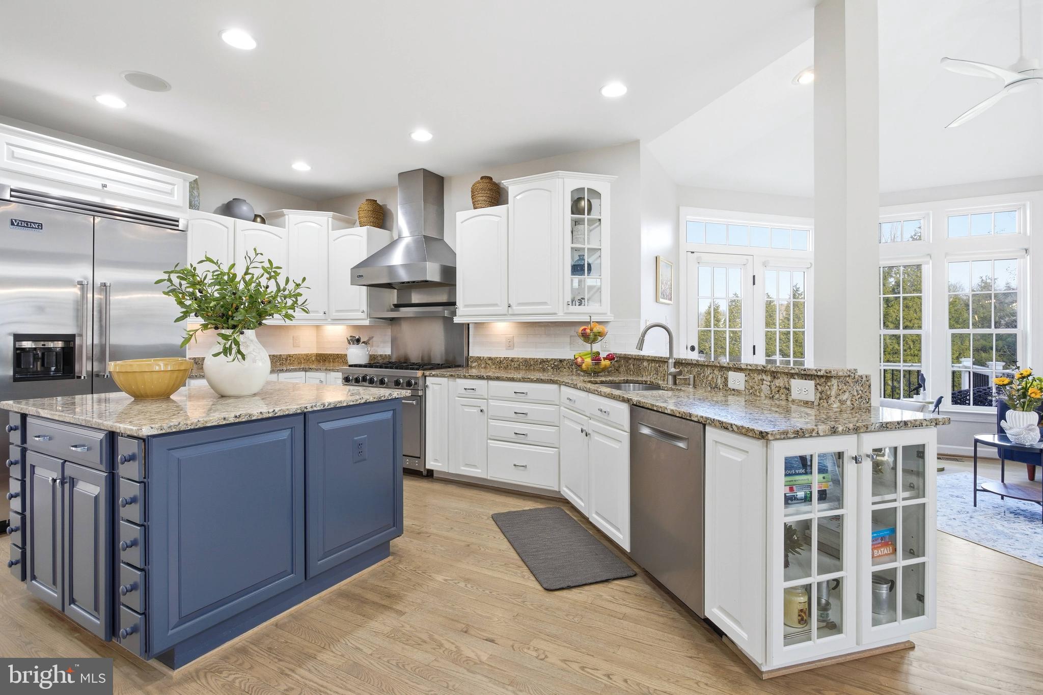 VILLAGE OF WAXPOOL - Residential