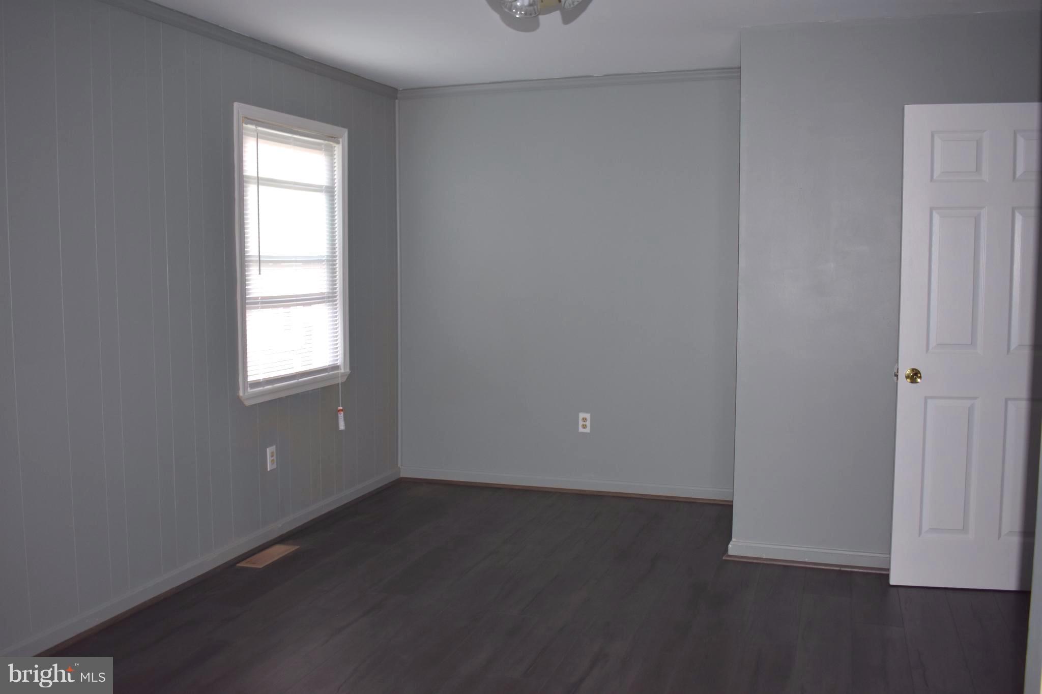 SCHOLAR WOODS - Residential Lease